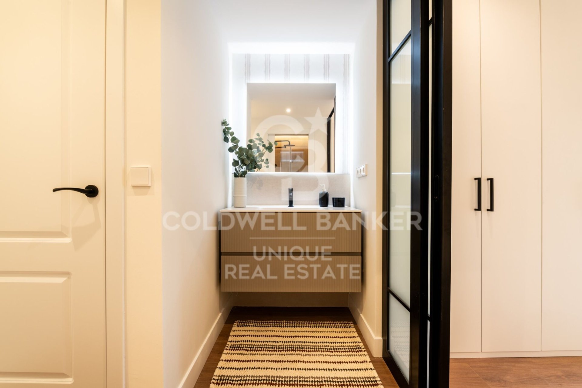 Apartment à Madrid, Espagne 3 chambres, 106 m2 No. 178449