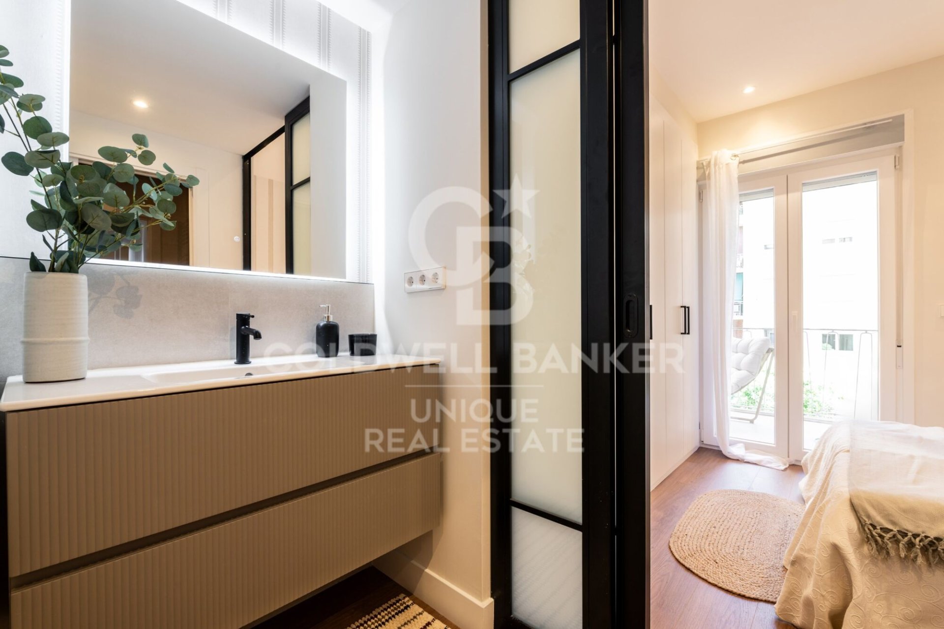 Apartment à Madrid, Espagne 3 chambres, 106 m2 No. 178449