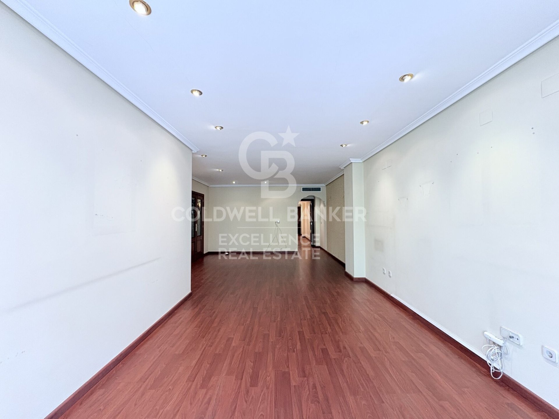 Apartment à Valencia, Espagne 3 chambres, 145 m2 No. 178446