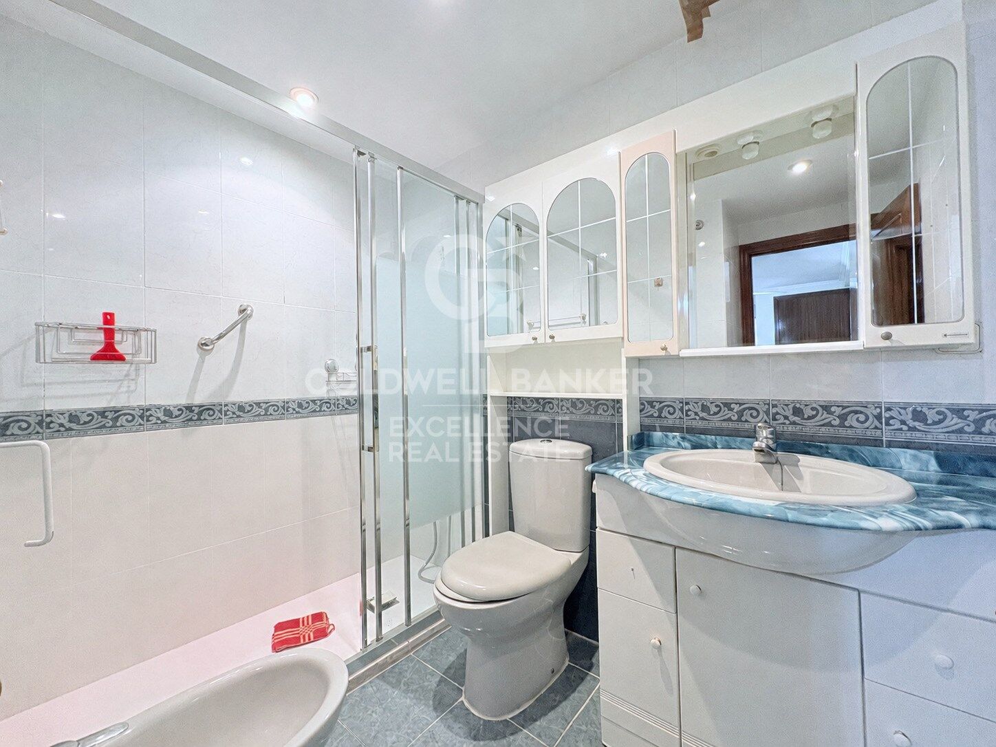 Apartment à Valencia, Espagne 3 chambres, 145 m2 No. 178446