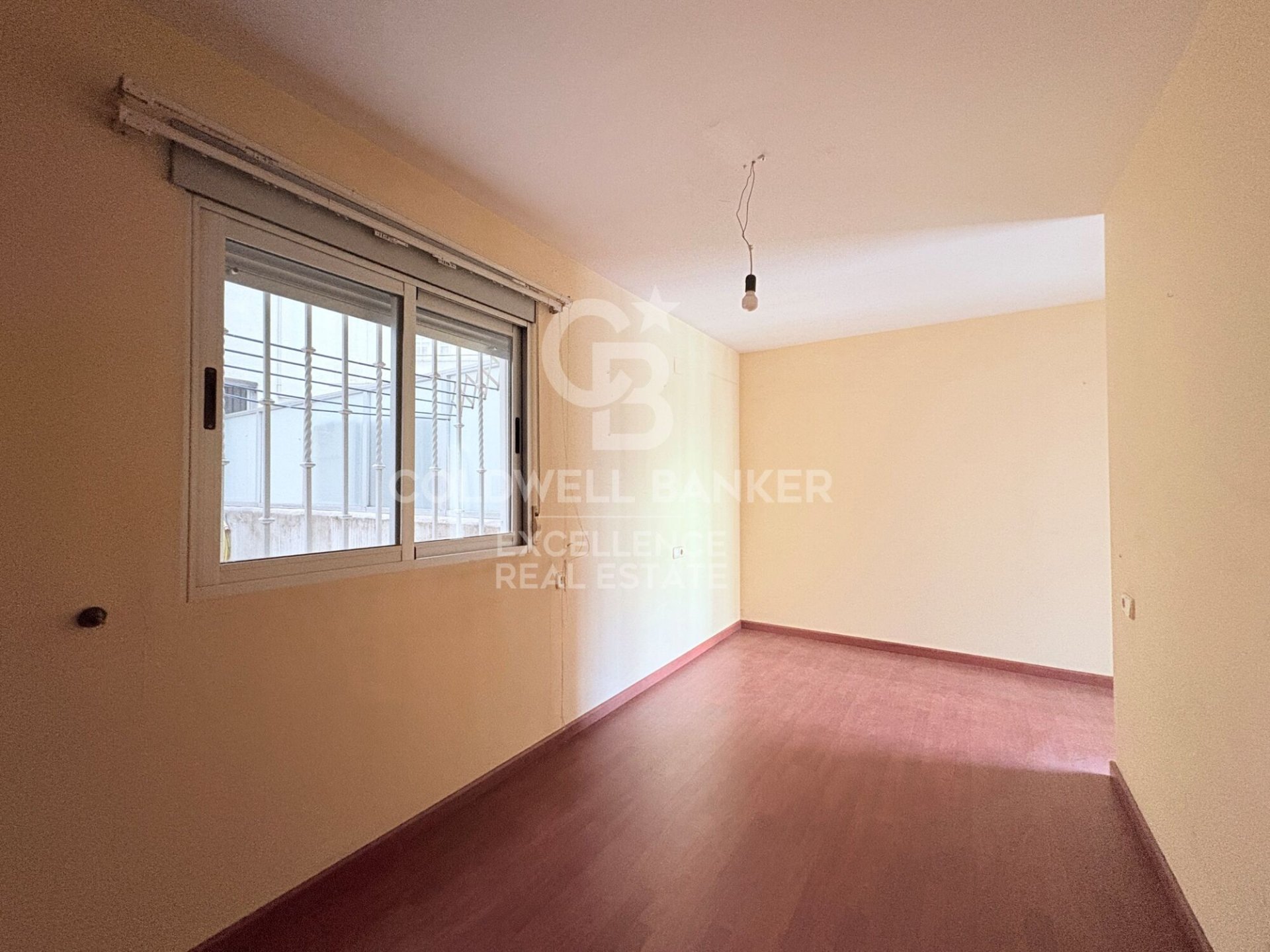 Apartment à Valencia, Espagne 3 chambres, 145 m2 No. 178446