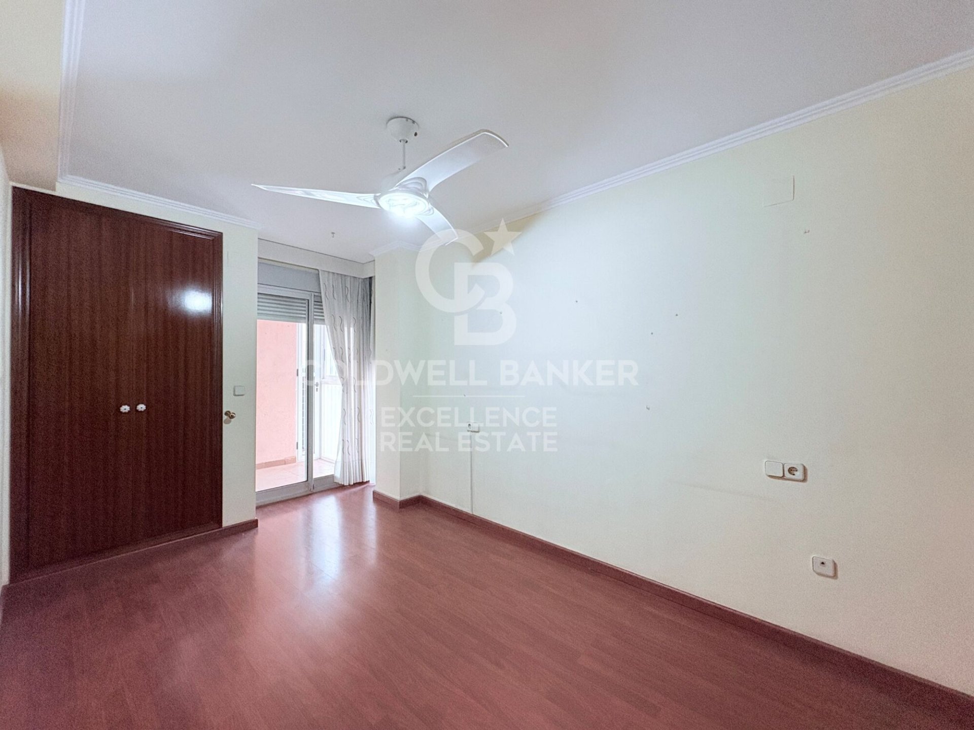 Apartment à Valencia, Espagne 3 chambres, 145 m2 No. 178446