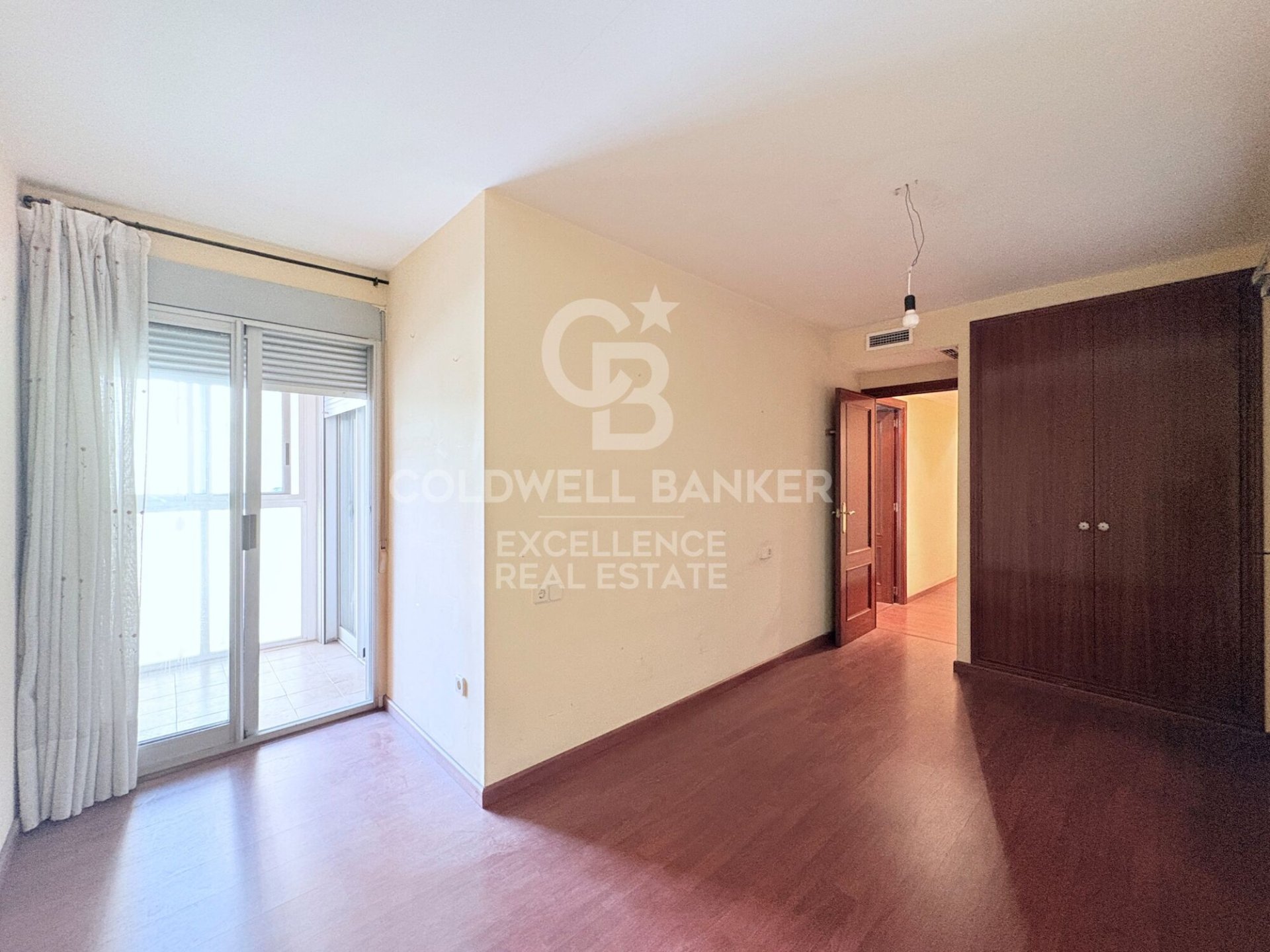 Apartment à Valencia, Espagne 3 chambres, 145 m2 No. 178446