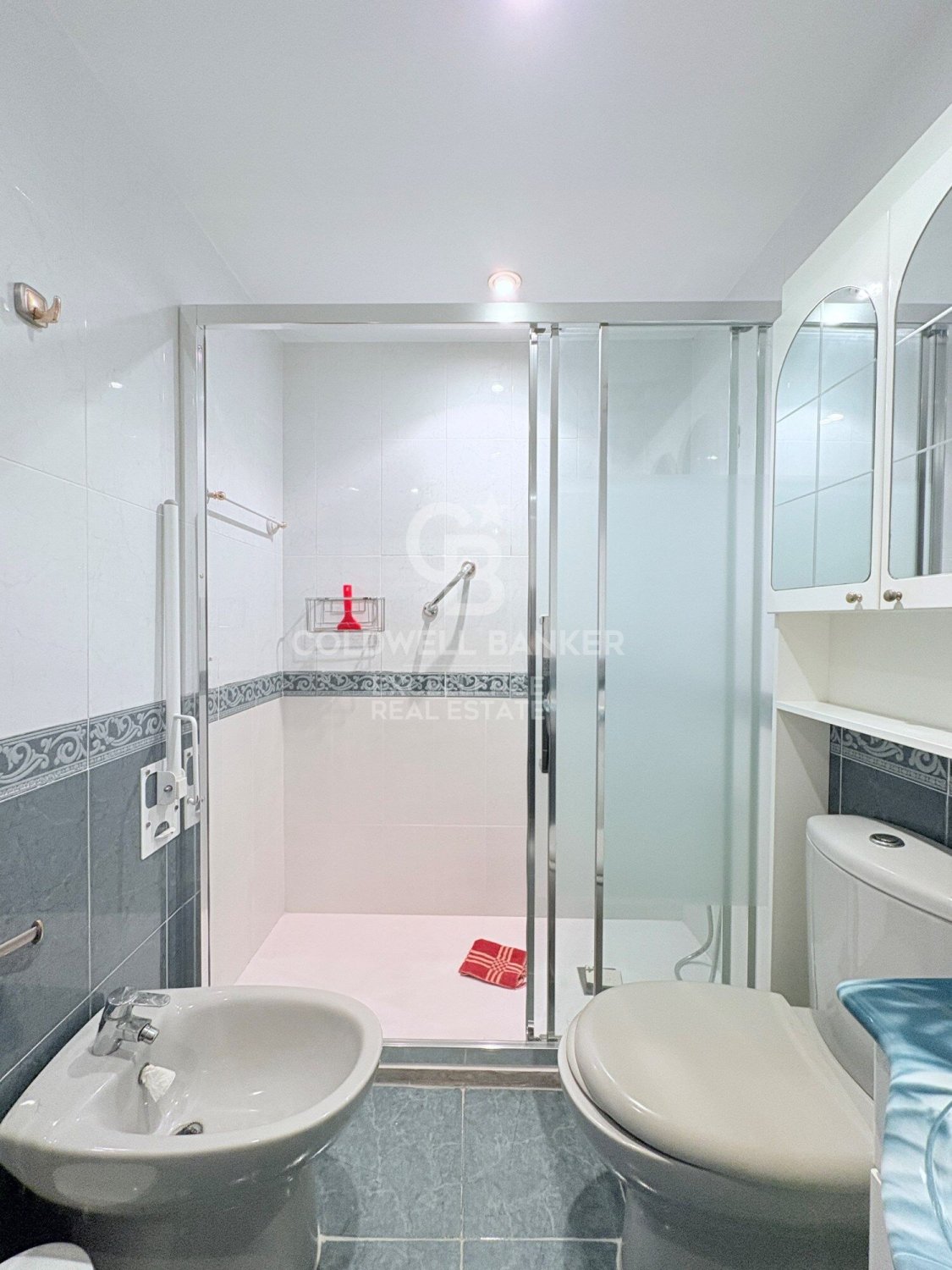 Apartment à Valencia, Espagne 3 chambres, 145 m2 No. 178446