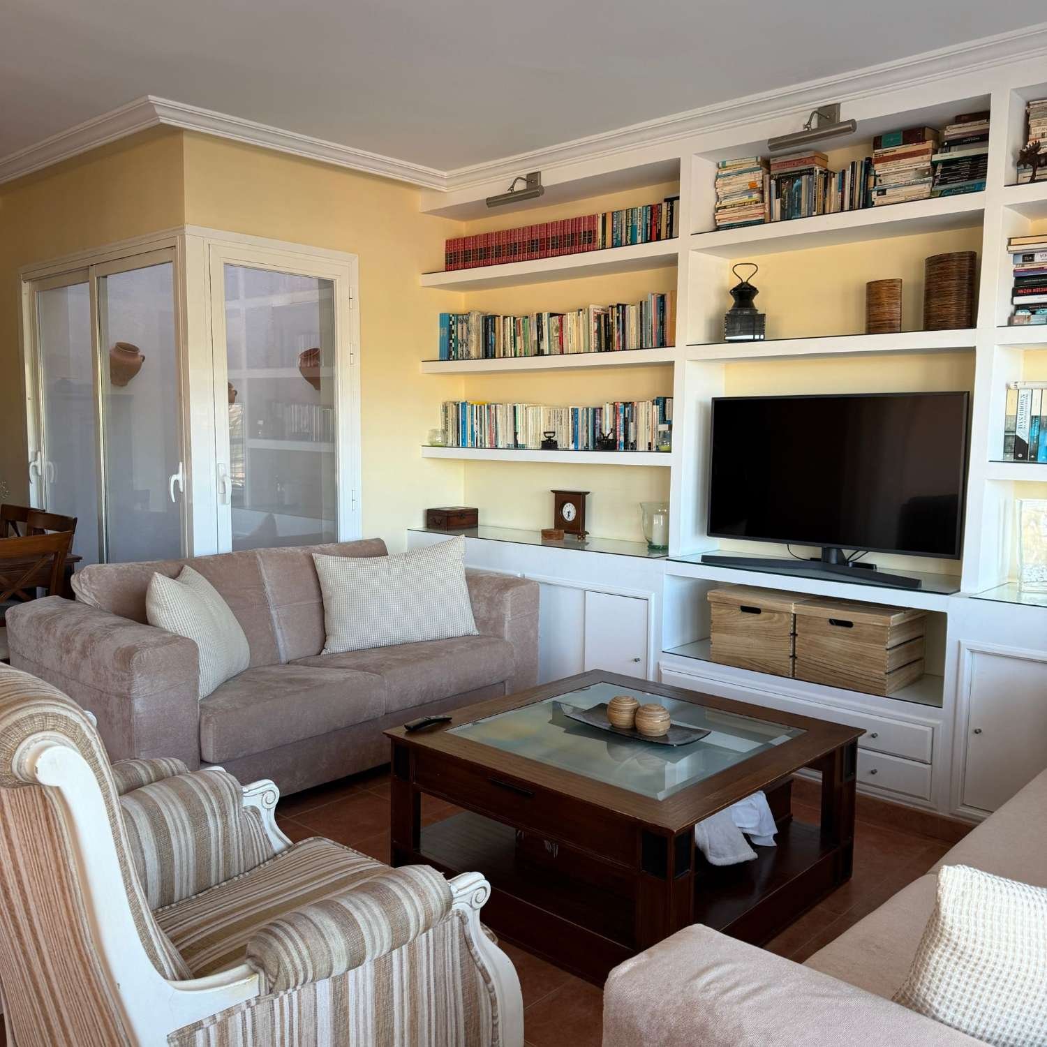 Villa in Calpe, Alicante, Spain 4 bedrooms, 287 sq.m. No. 189211