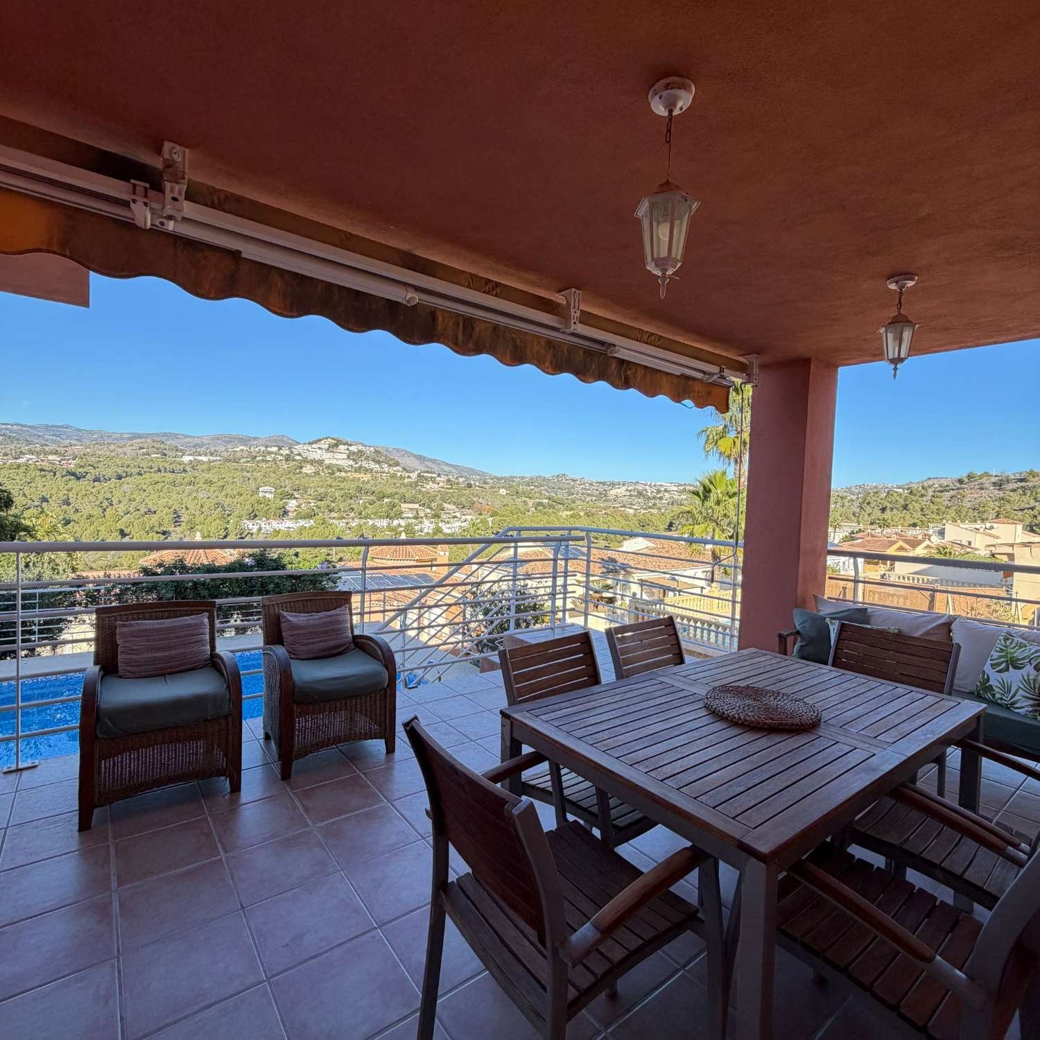 Villa in Calpe, Alicante, Spain 4 bedrooms, 287 sq.m. No. 189211