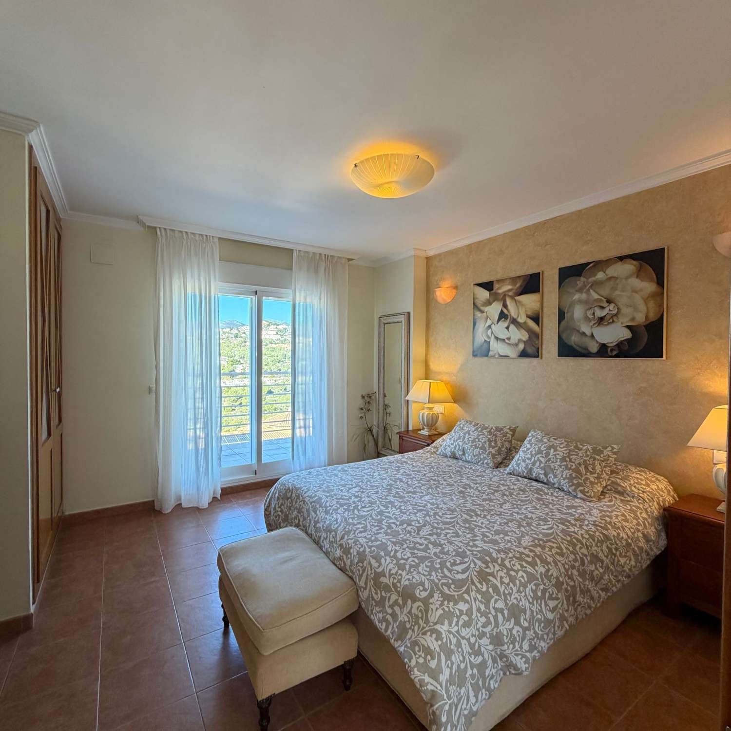 Villa in Calpe, Alicante, Spain 4 bedrooms, 287 sq.m. No. 189211
