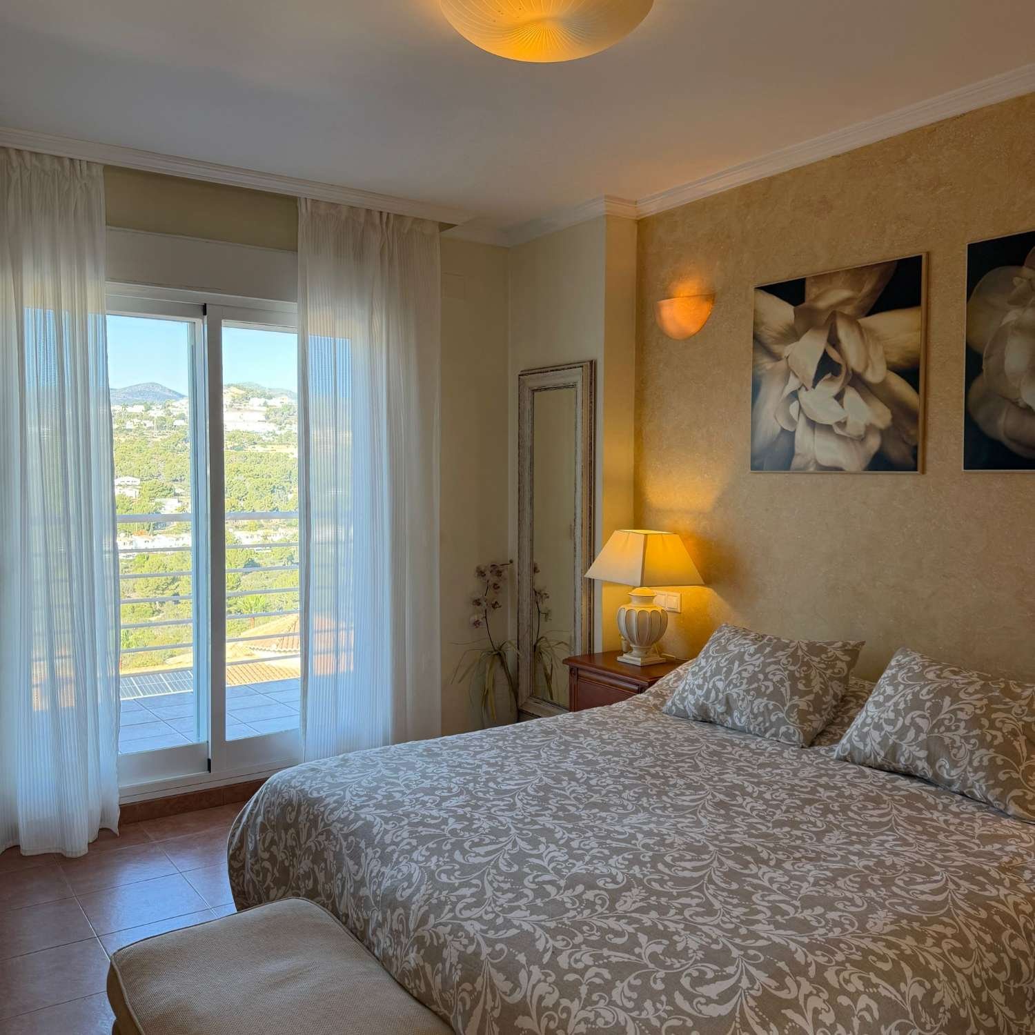 Villa in Calpe, Alicante, Spain 4 bedrooms, 287 sq.m. No. 189211