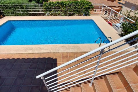 Villa in Calpe, Alicante, Spain 4 bedrooms, 287 sq.m. No. 189211