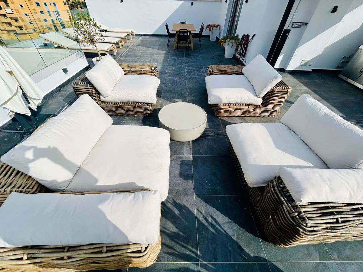 Appartamento a Marbella, Malaga, Spagna 3 camere da letto, 145 mq. N° 192385