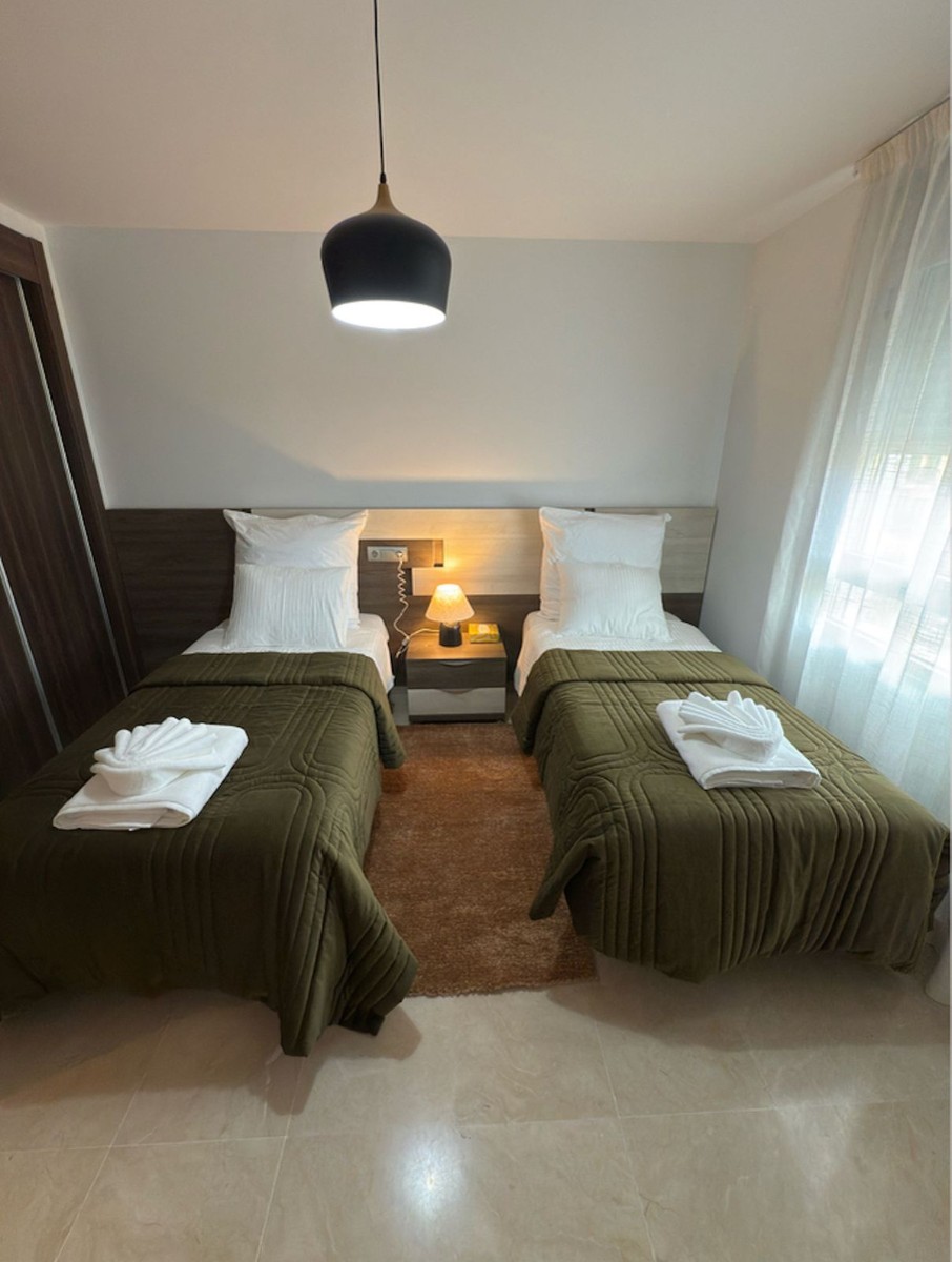 Appartamento a Marbella, Malaga, Spagna 3 camere da letto, 145 mq. N° 192385