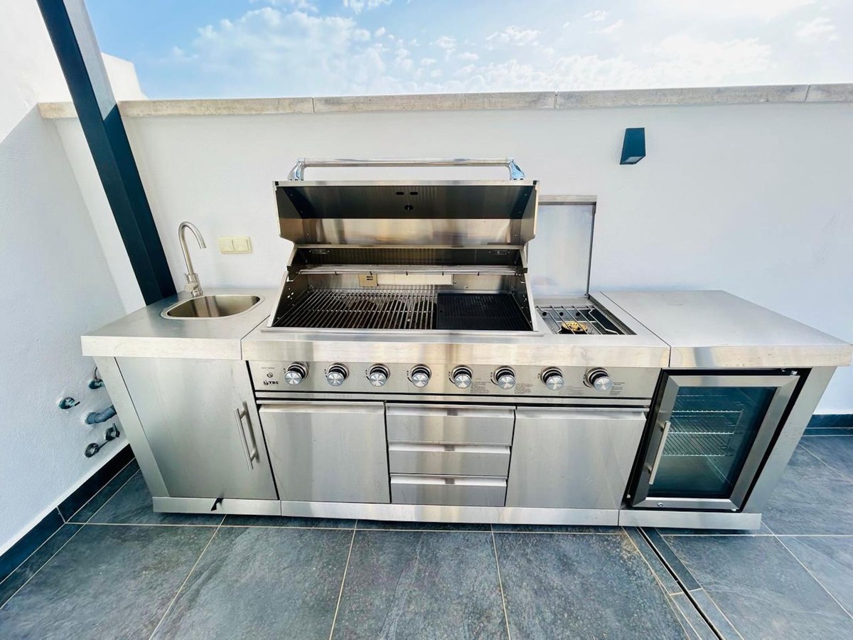 Appartamento a Marbella, Malaga, Spagna 3 camere da letto, 145 mq. N° 192385