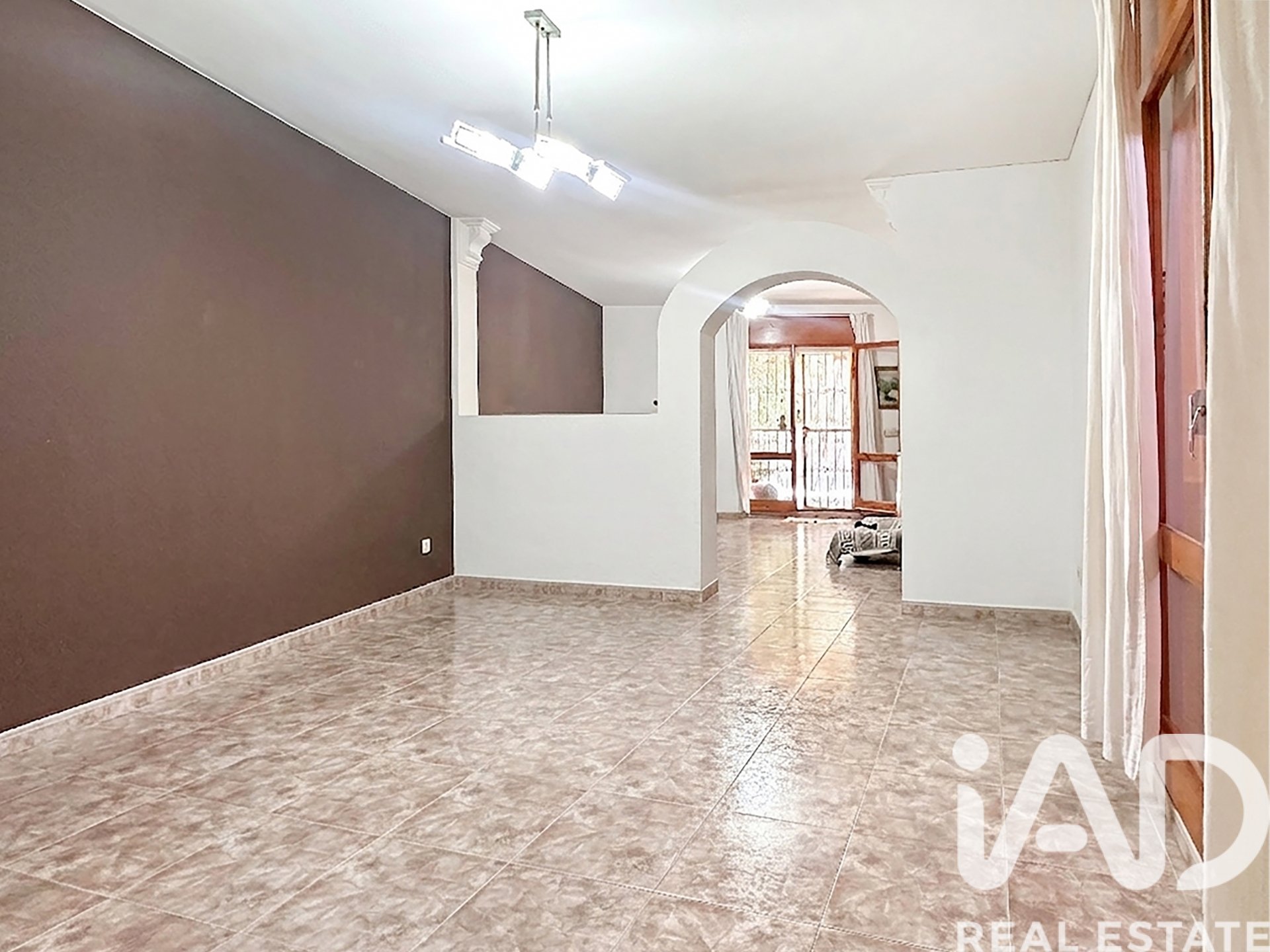 House à Roda de Berà, Tarragona, Espagne 4 chambres, 180 m2 No. 172857