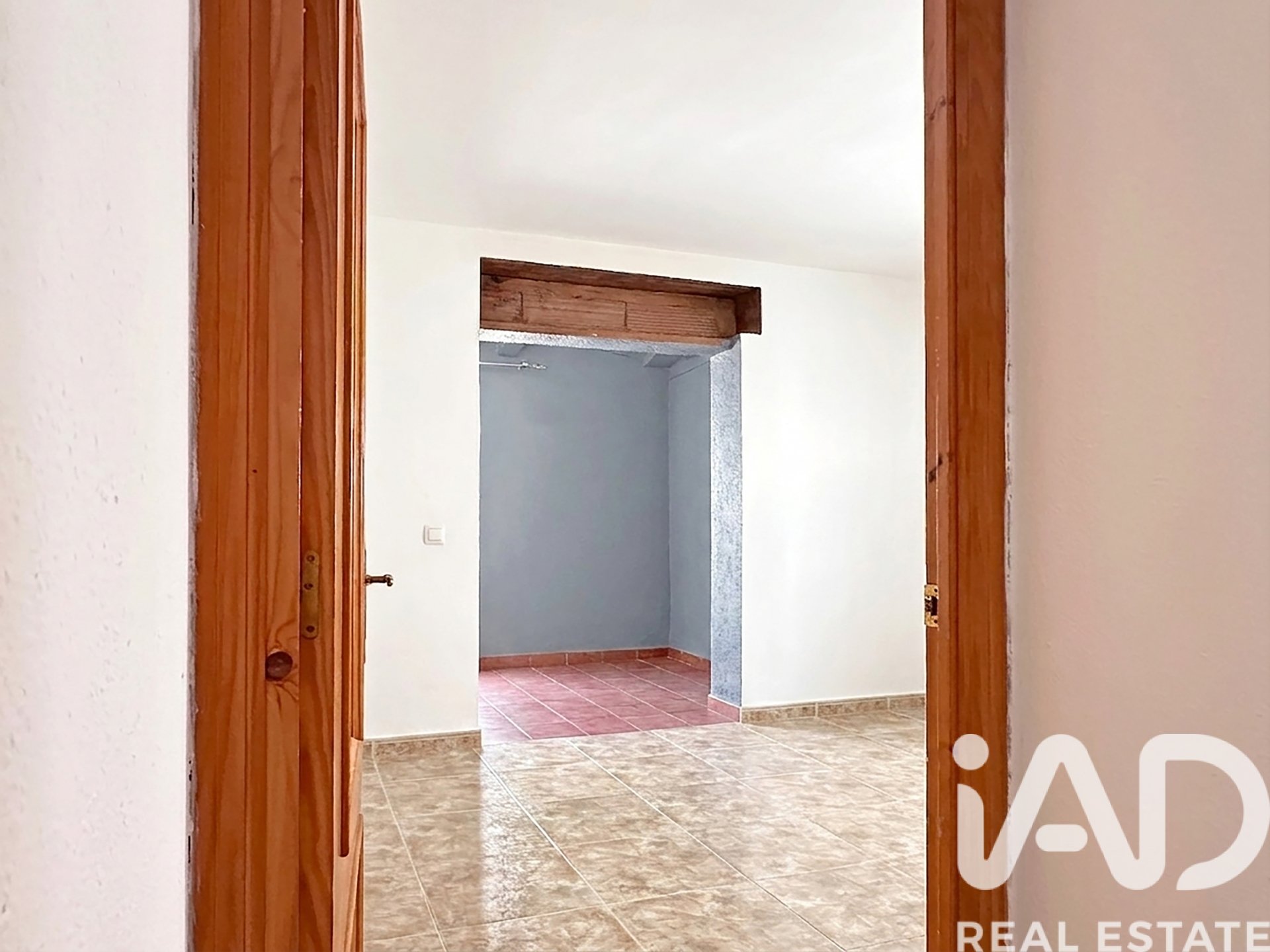 House à Roda de Berà, Tarragona, Espagne 4 chambres, 180 m2 No. 172857