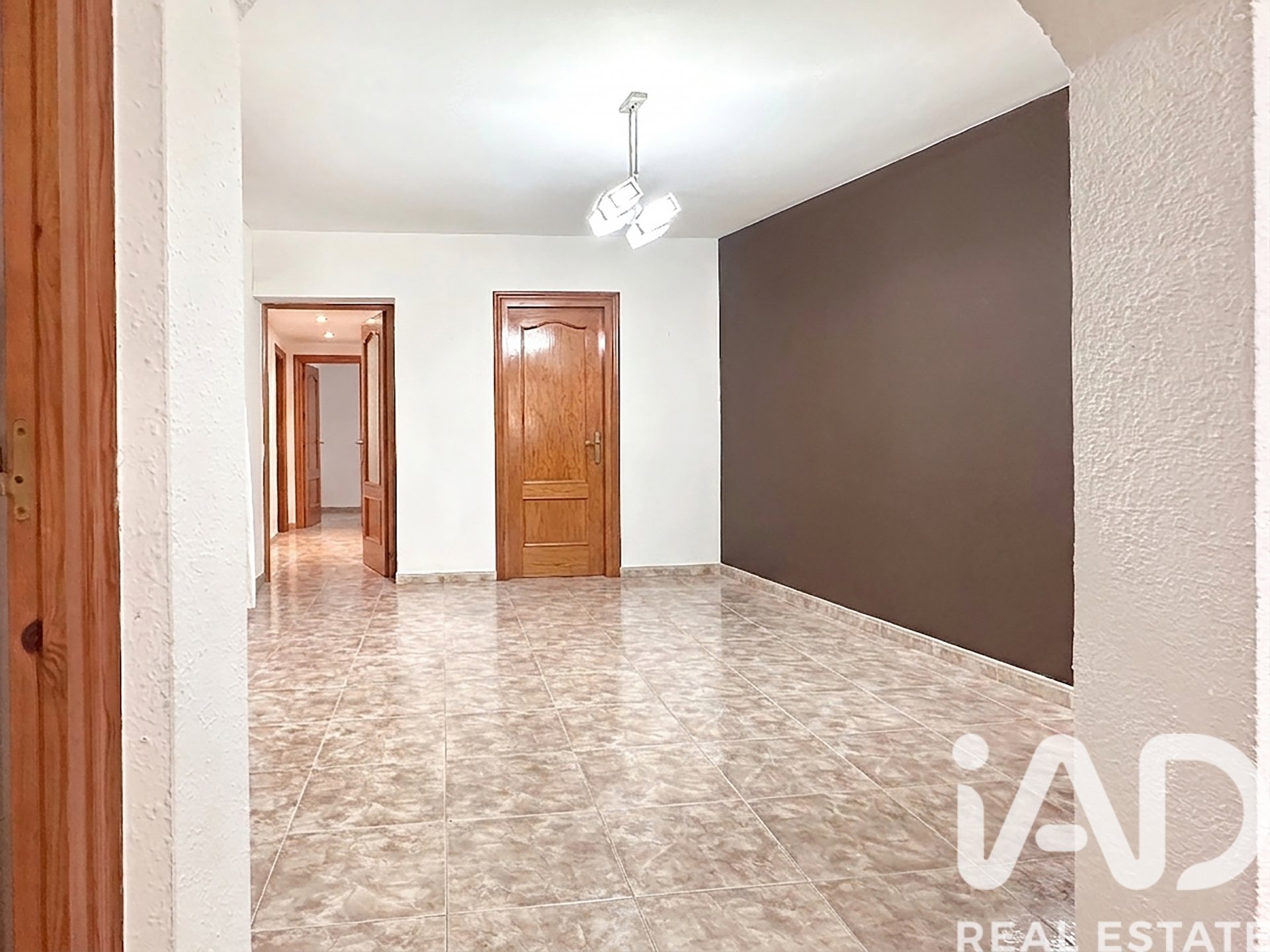 House à Roda de Berà, Tarragona, Espagne 4 chambres, 180 m2 No. 172857