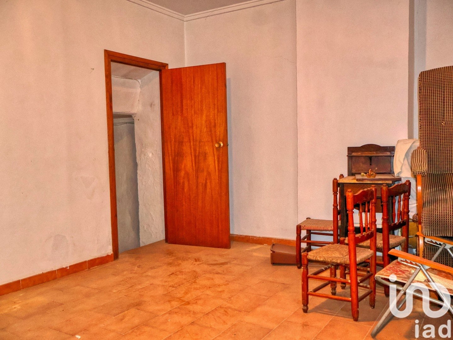 Townhouse in Fleix, Alicante, Spain 4 bedrooms, 165 sq.m. No. 186005
