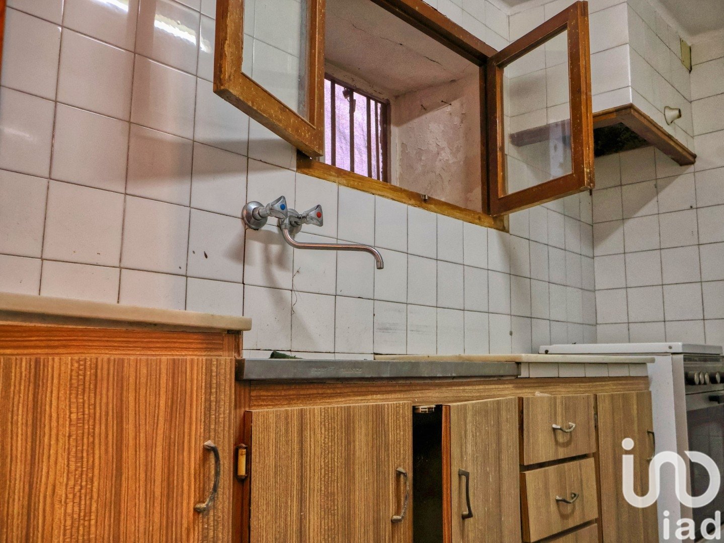 Townhouse in Fleix, Alicante, Spain 4 bedrooms, 165 sq.m. No. 186005