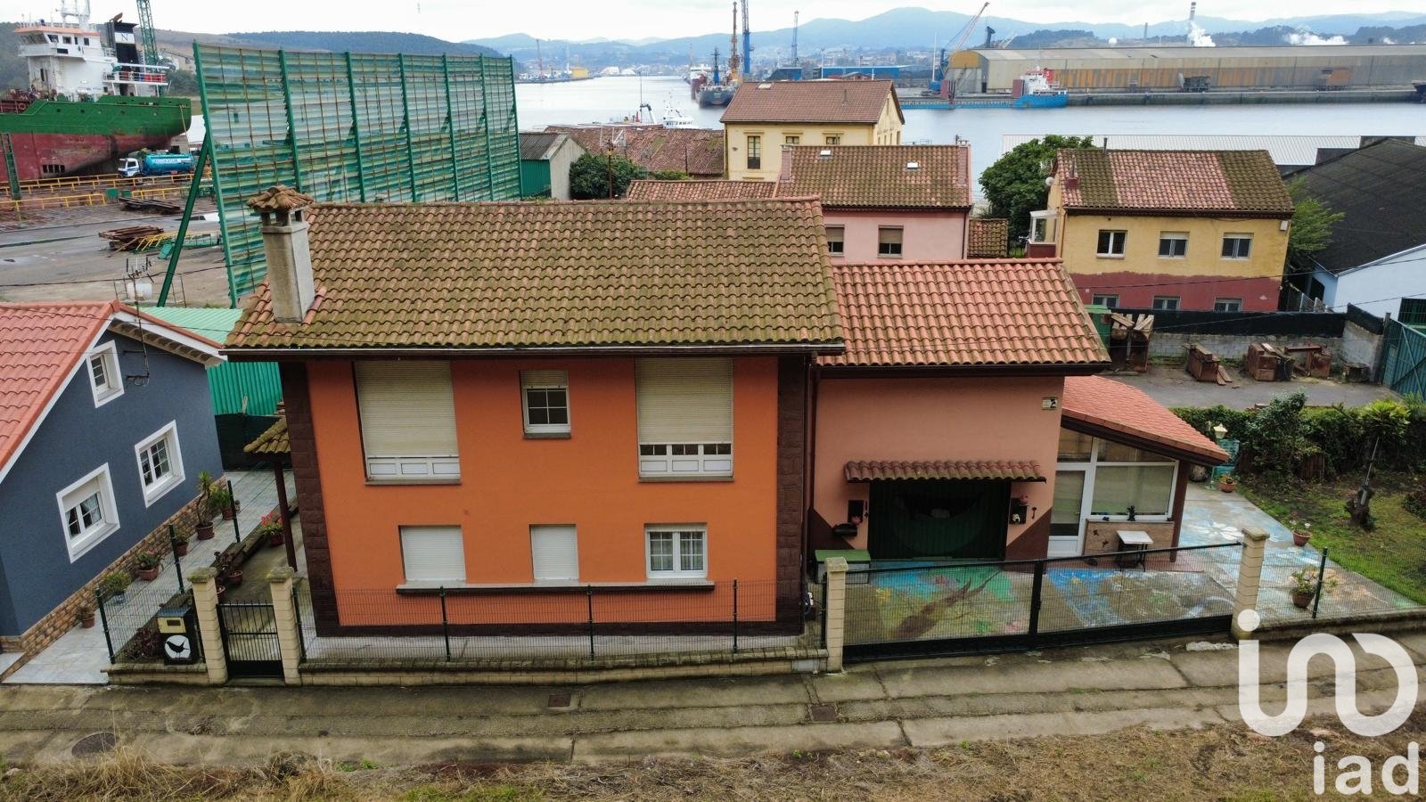 Māja Gozon, Asturias, Spānijā 4 istabas, 222 m2 Nr. 153008