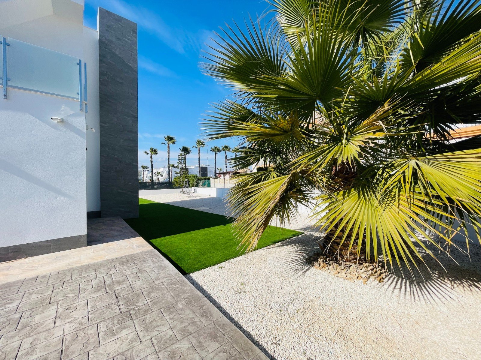 Villa à Torrevieja, Alicante, Espagne 5 chambres, 368 m2 No. 188619