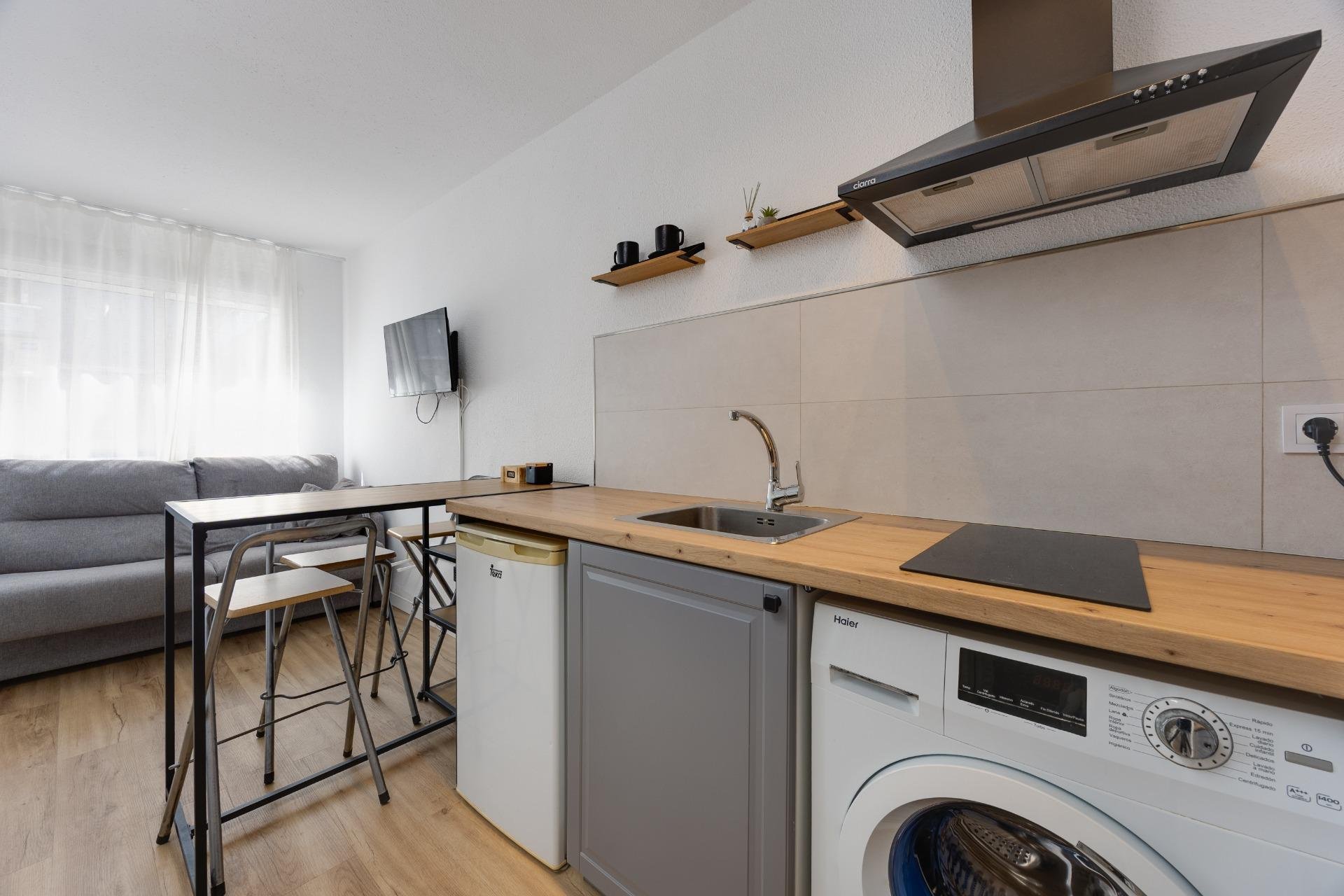 Apartment à Torrevieja, Alicante, Espagne 26 m2 No. 195641