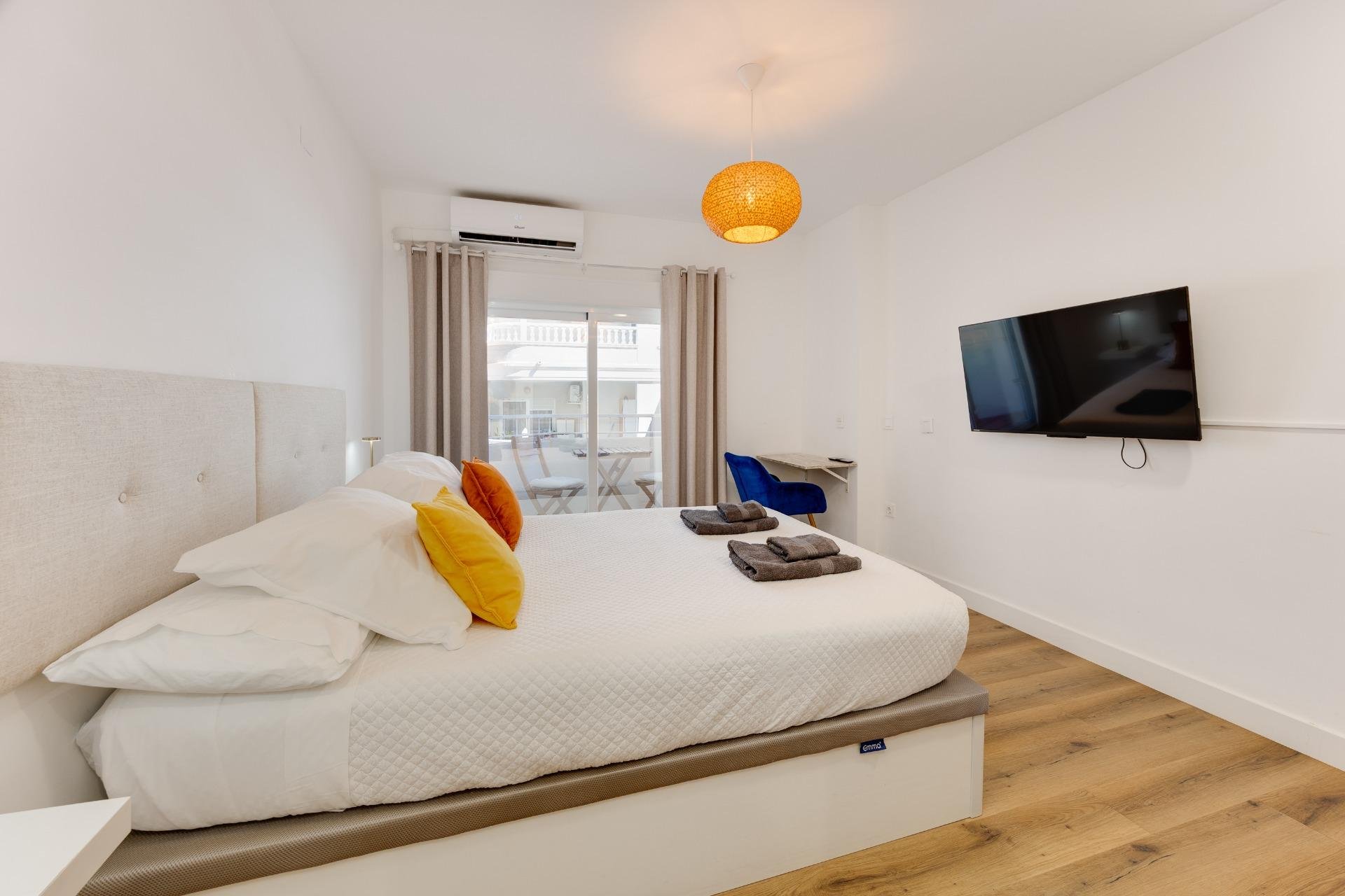 Apartment in Torrevieja, Alicante, Spain 24 sq.m. No. 195642