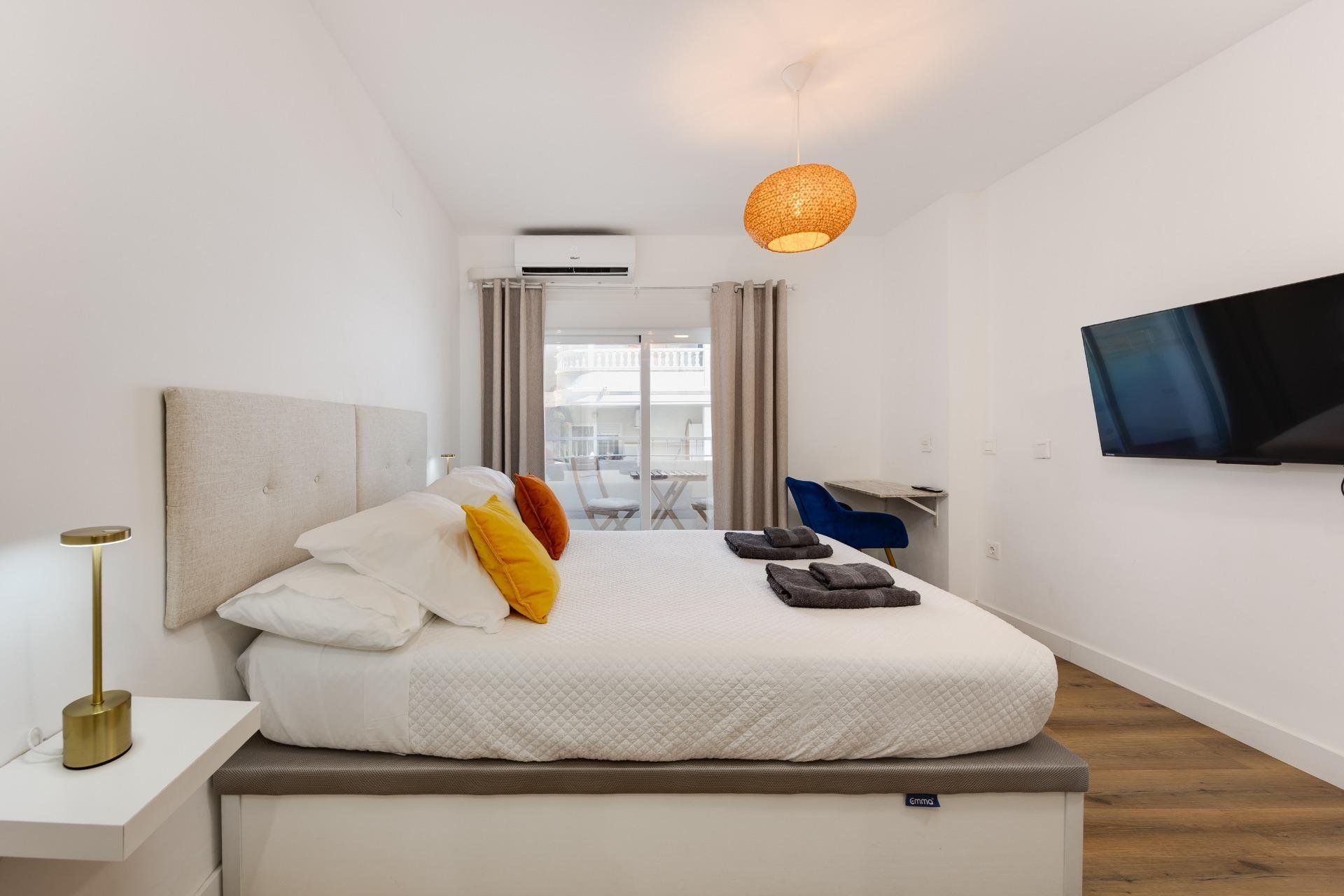 Apartment in Torrevieja, Alicante, Spain 24 sq.m. No. 195642