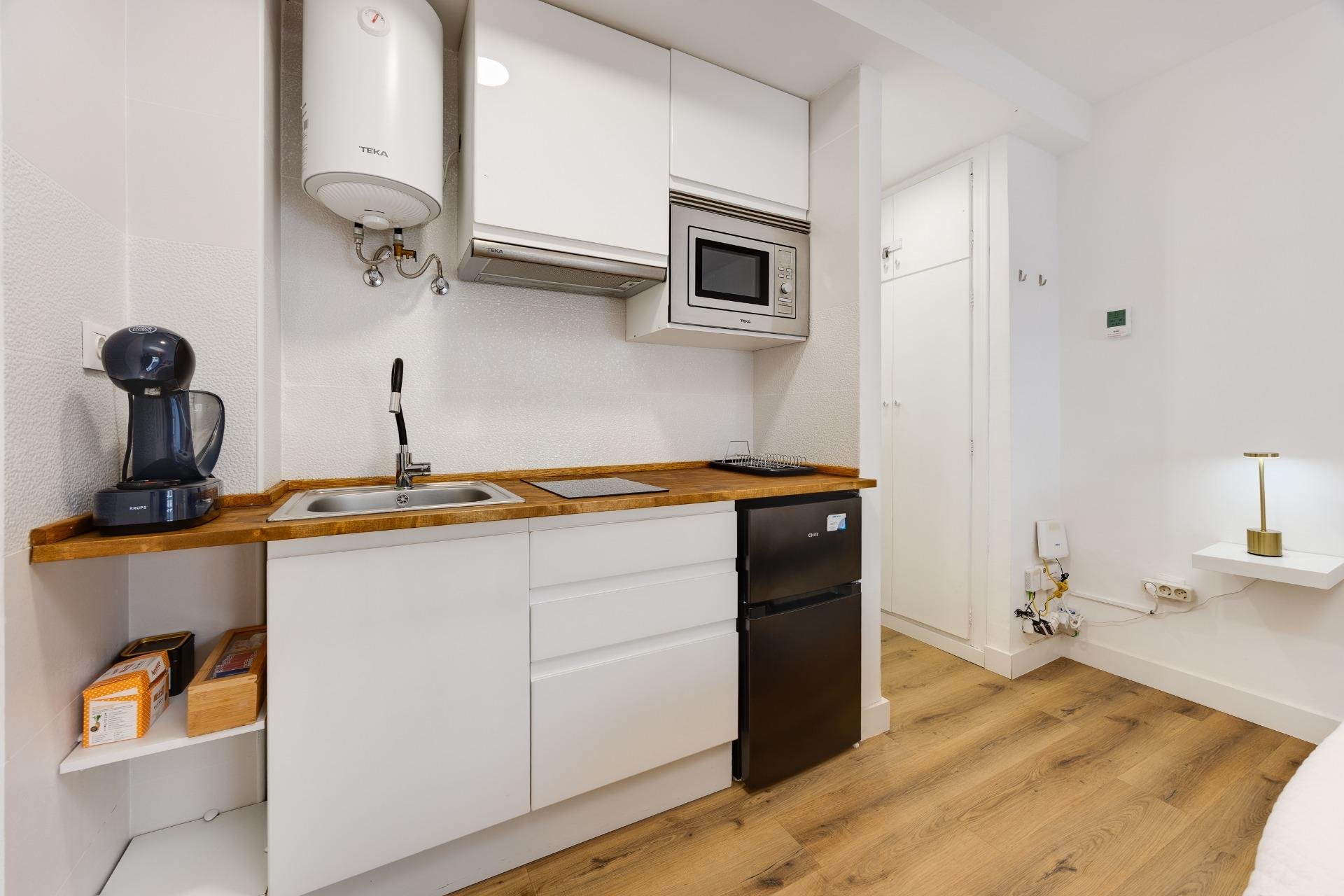 Apartment in Torrevieja, Alicante, Spain 24 sq.m. No. 195642