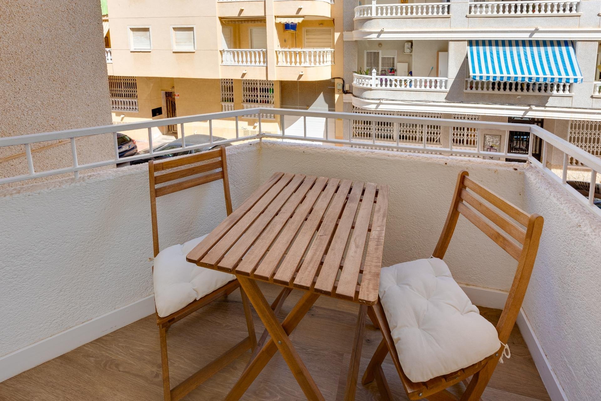 Apartment in Torrevieja, Alicante, Spain 24 sq.m. No. 195642