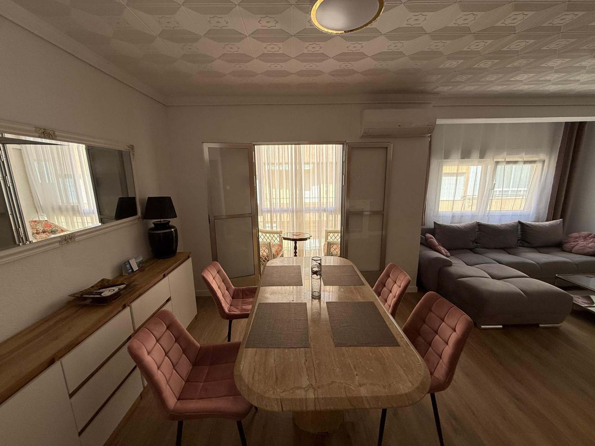 Dzīvoklis Alicante, Spānijā 90 m2 Nr. 195644