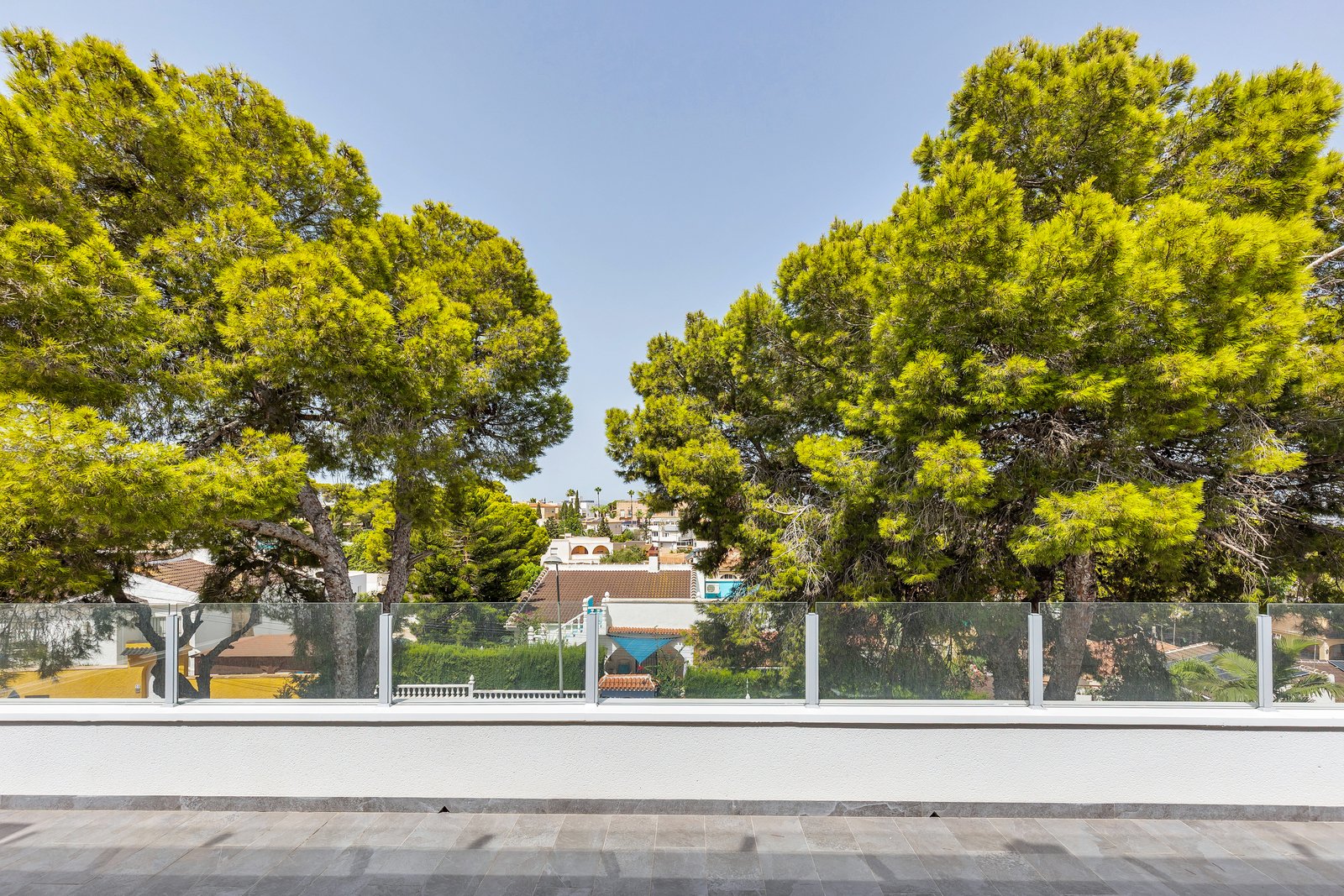 Huvila Los Balcones, Alicante, Espanja 6 makuuhuonetta, 257 m2 No. 195646