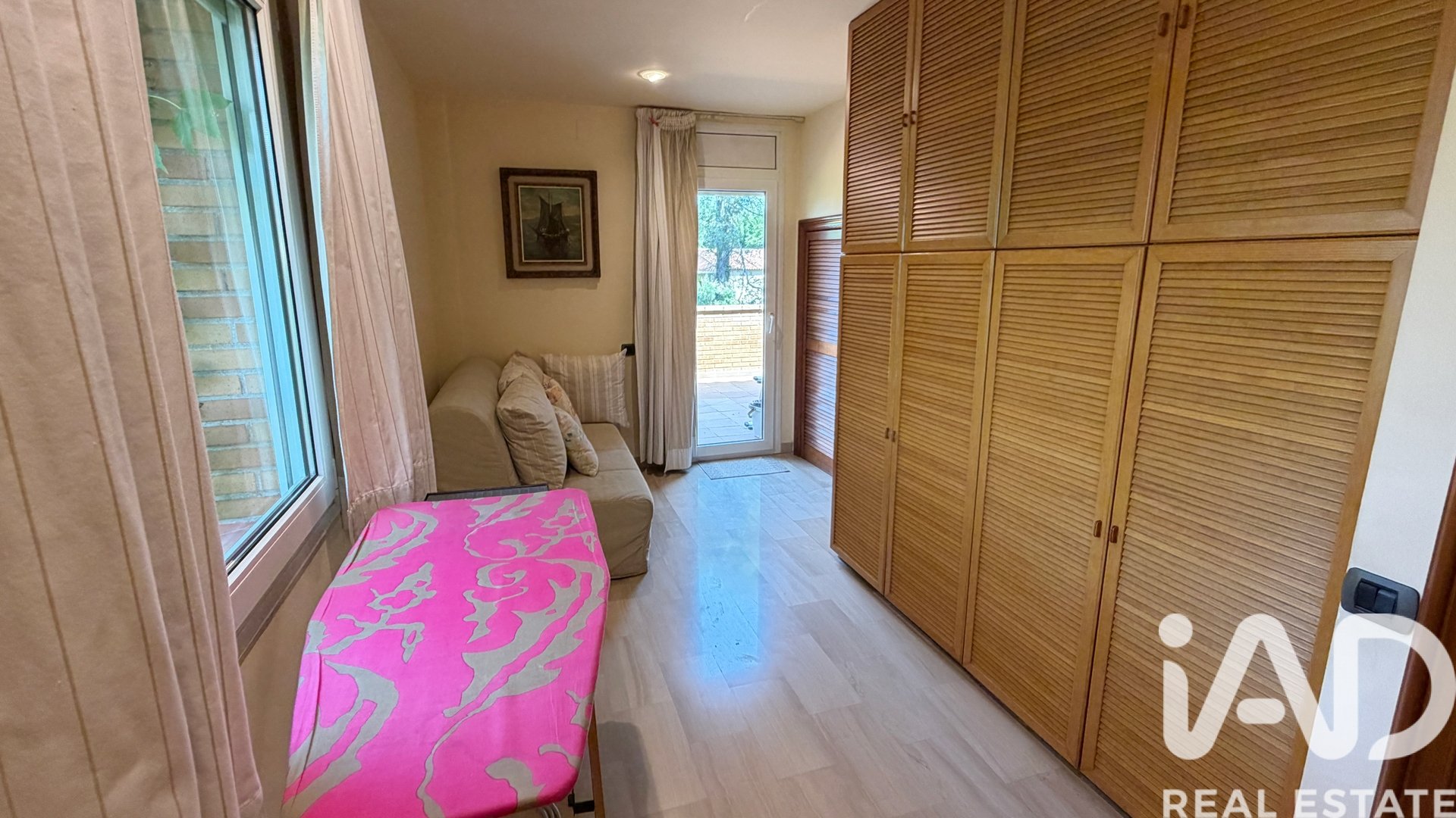 House à Sant Cugat Del Valles, Barcelona, Espagne 7 chambres, 690 m2 No. 188340