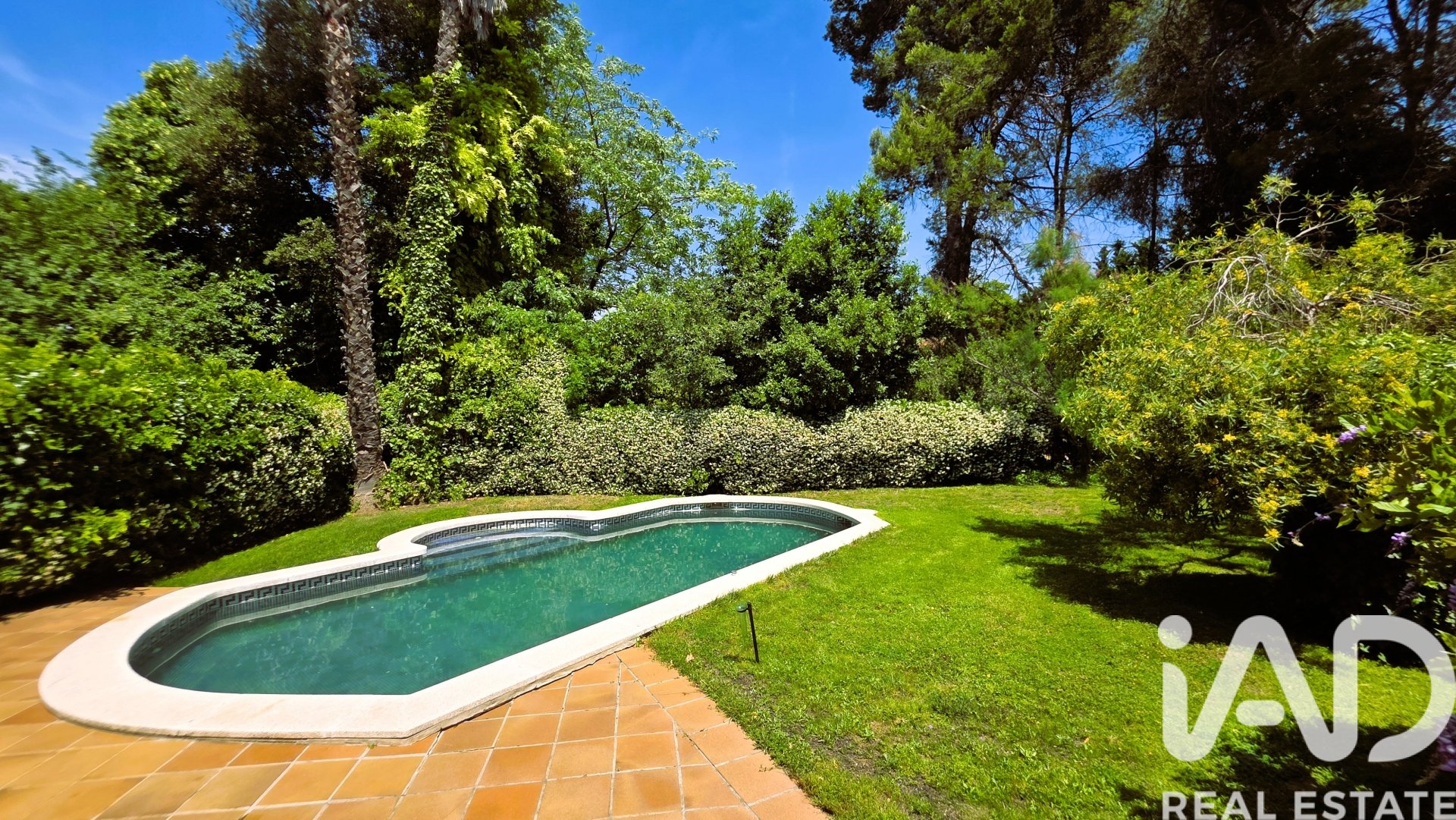 House à Sant Cugat Del Valles, Barcelona, Espagne 7 chambres, 690 m2 No. 188340