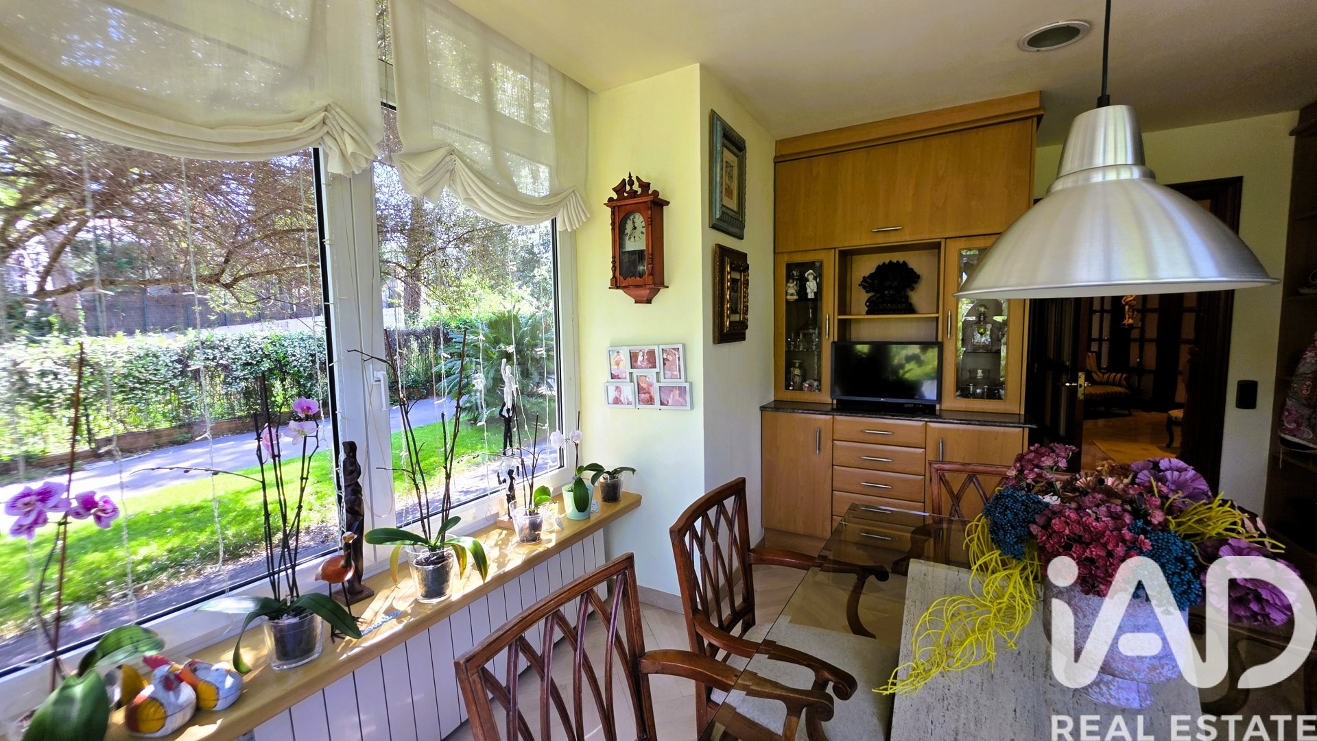 House à Sant Cugat Del Valles, Barcelona, Espagne 7 chambres, 690 m2 No. 188340