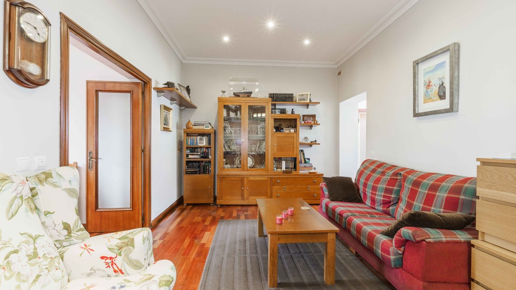 Apartamento en Sevilla, España 4 dormitorios, 164 m2 No. 119632