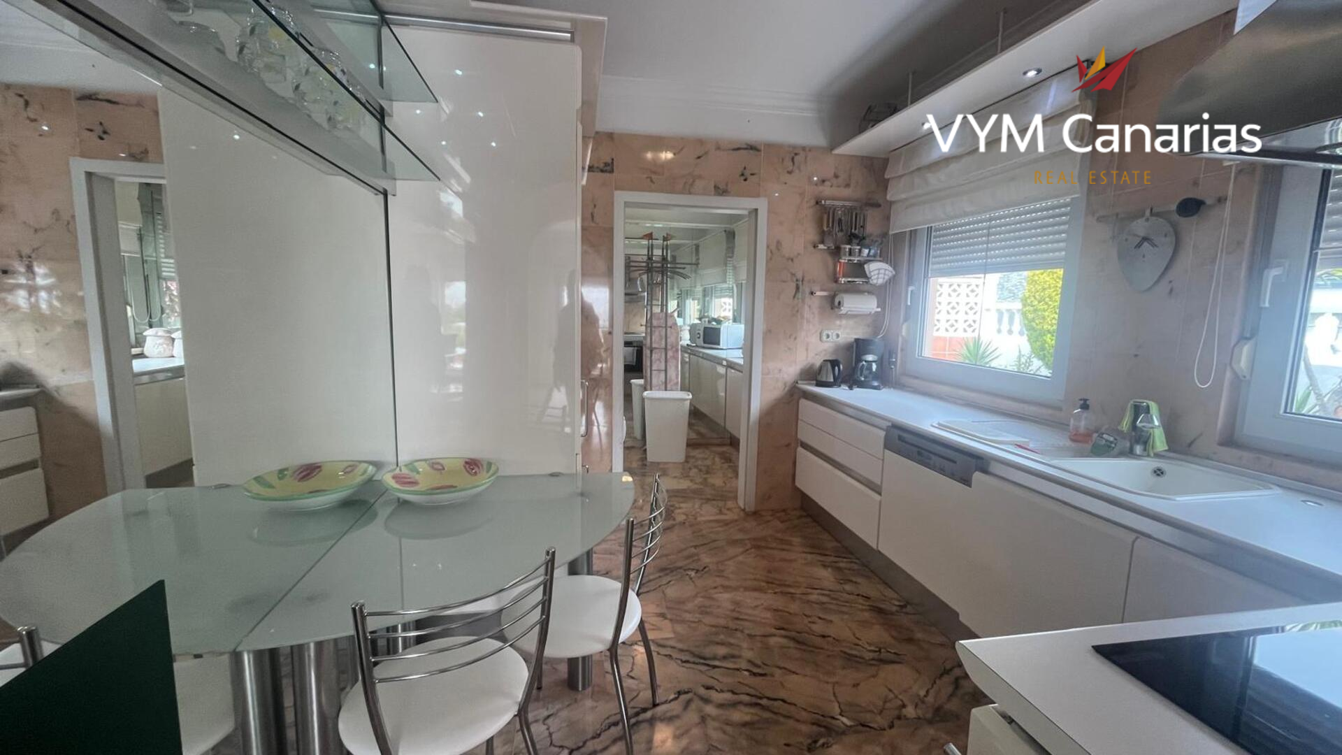 Villa in Chayofa, Tenerife, Spanien 3 Schlafzimmer, 214 m2 Nr. 147720