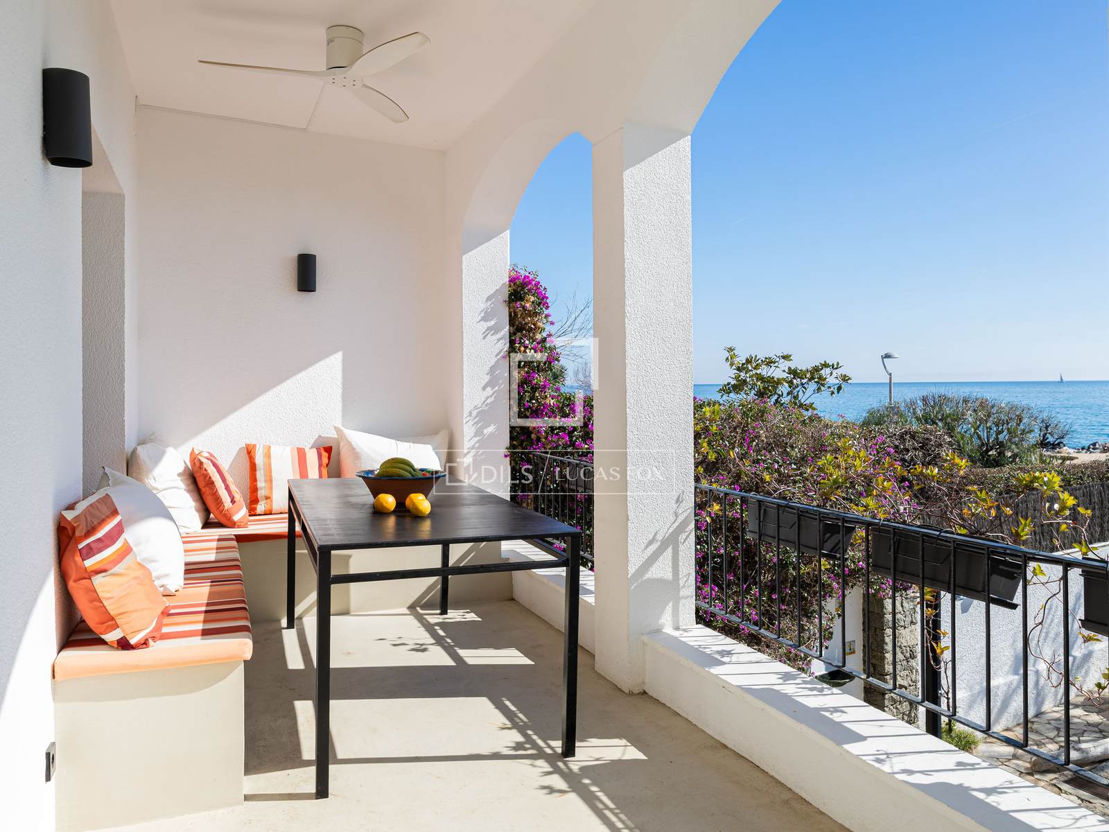 Villa a Caldes d'Estrac, Barcelona, Spagna 7 camere da letto, 443 mq. N° 192861