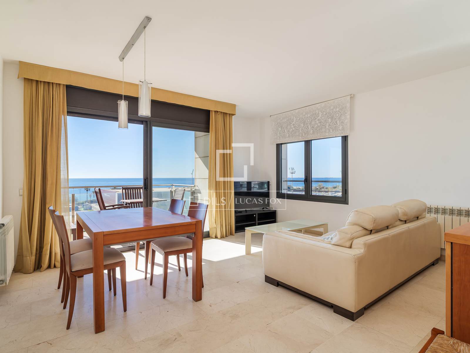 Dzīvoklis Barcelona, Spānijā 4 istabas, 86 m2 Nr. 192863