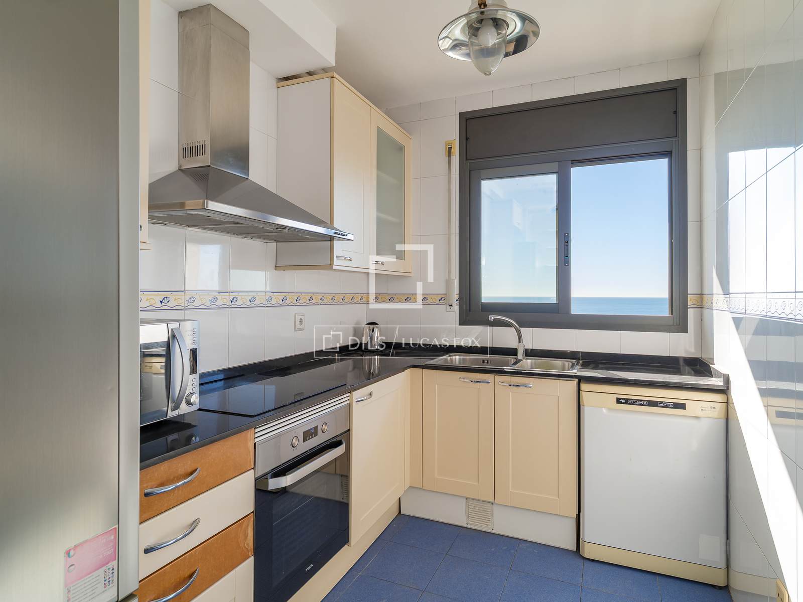 Dzīvoklis Barcelona, Spānijā 4 istabas, 86 m2 Nr. 192863