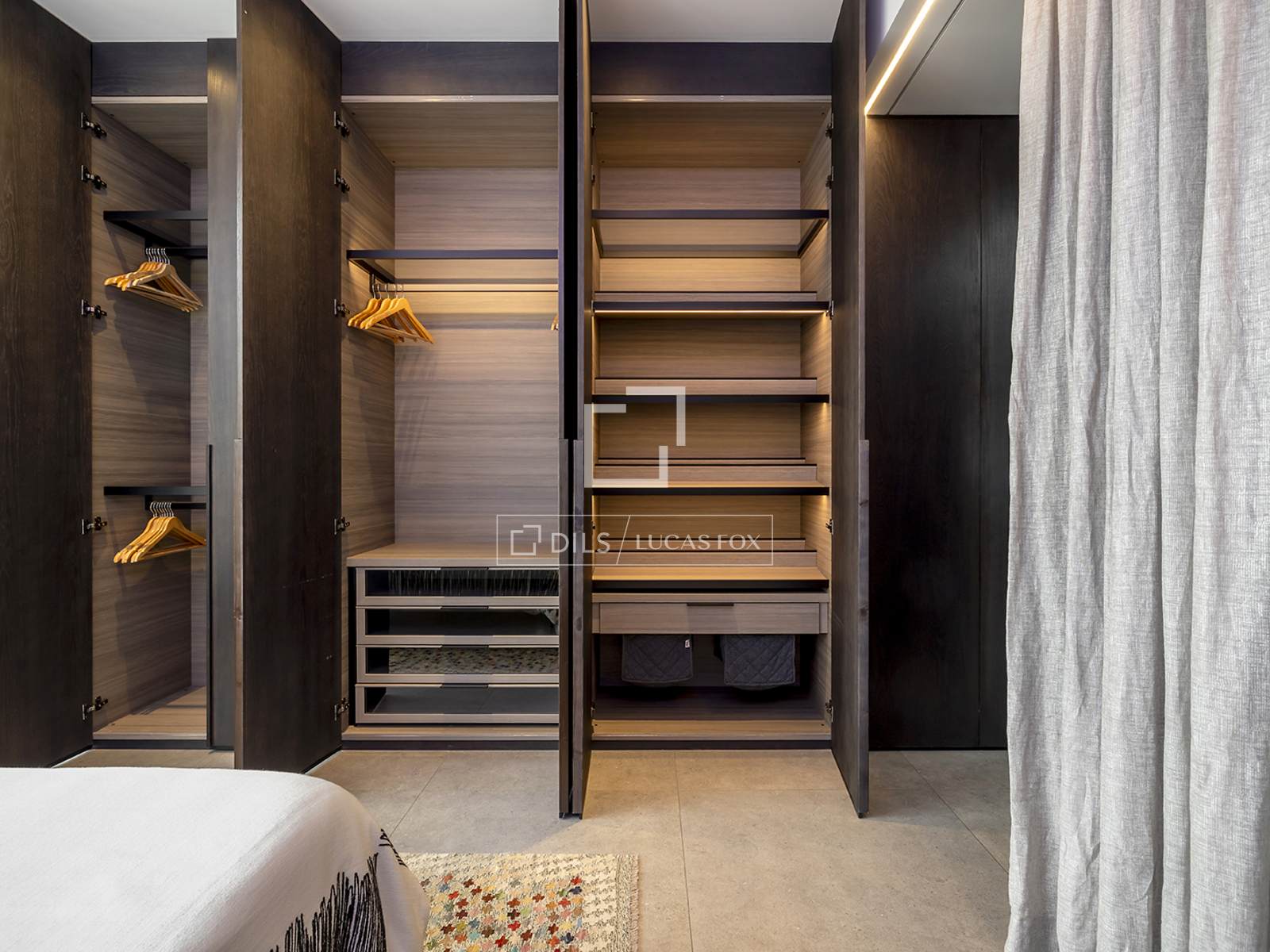 Wohnung in Barcelona, Spanien 2 Schlafzimmer, 150 m2 Nr. 192864