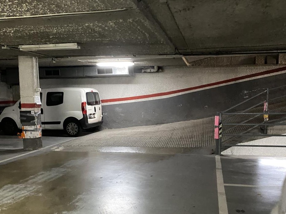Garage in Barcelona, Spain 10 sq.m. No. 191595