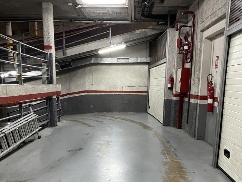 Garage in Barcelona, Spain 10 sq.m. No. 191595