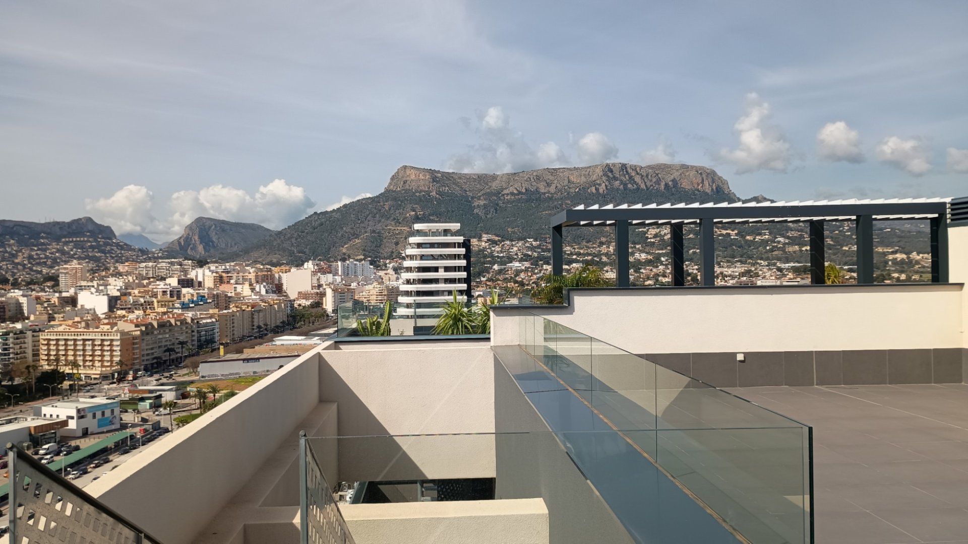 Apartamento en Calpe, Alicante, España 2 dormitorios, 168 m2 No. 193095