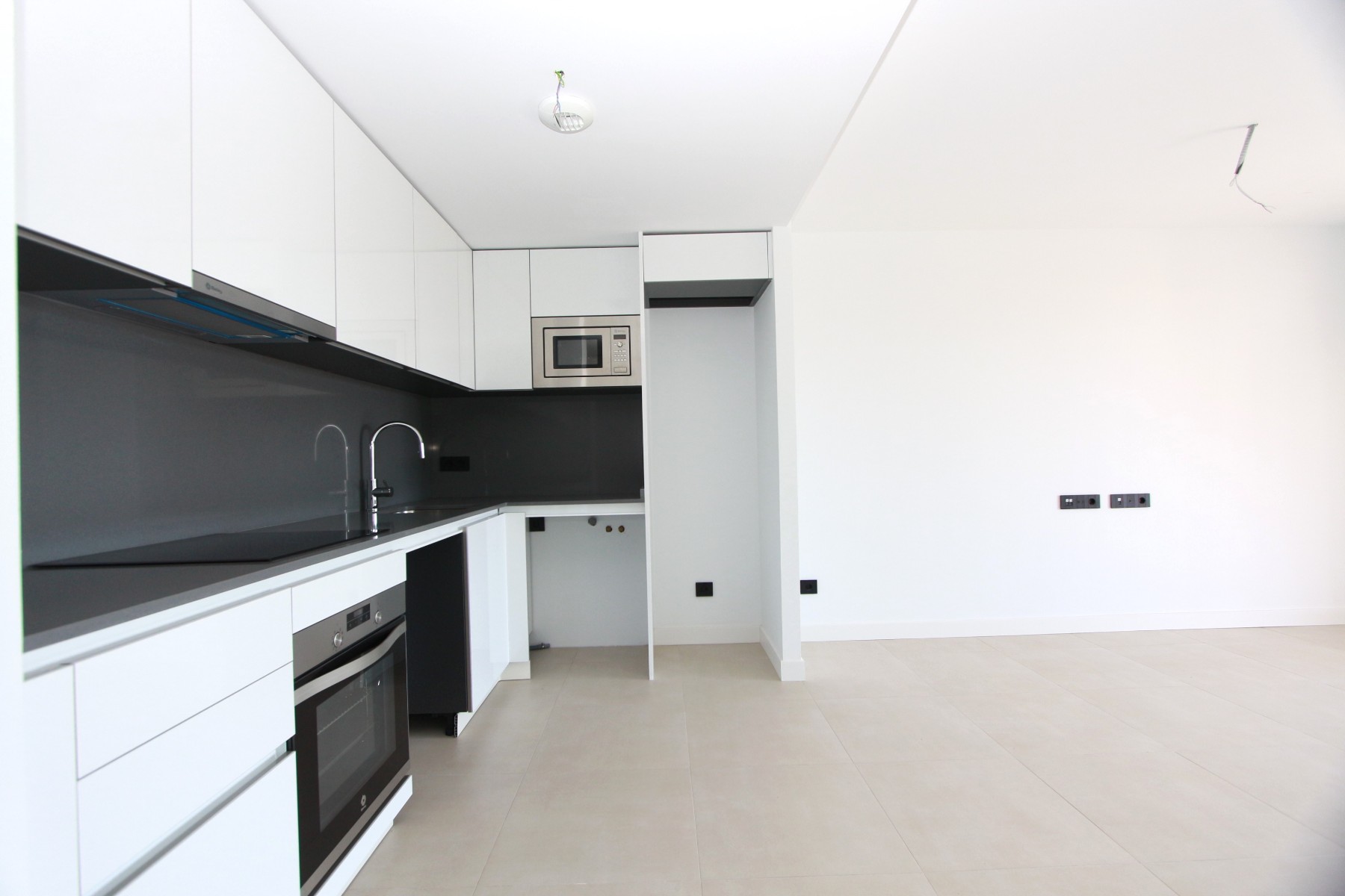Apartamento en Calpe, Alicante, España 2 dormitorios, 168 m2 No. 193095