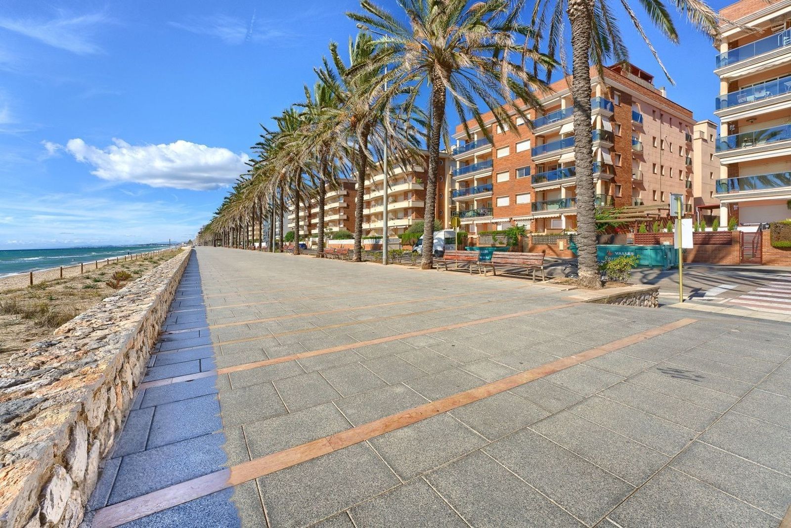 Apartment in Calafell, Tarragona, Spain 3 bedrooms, 123 sq.m. No. 172011