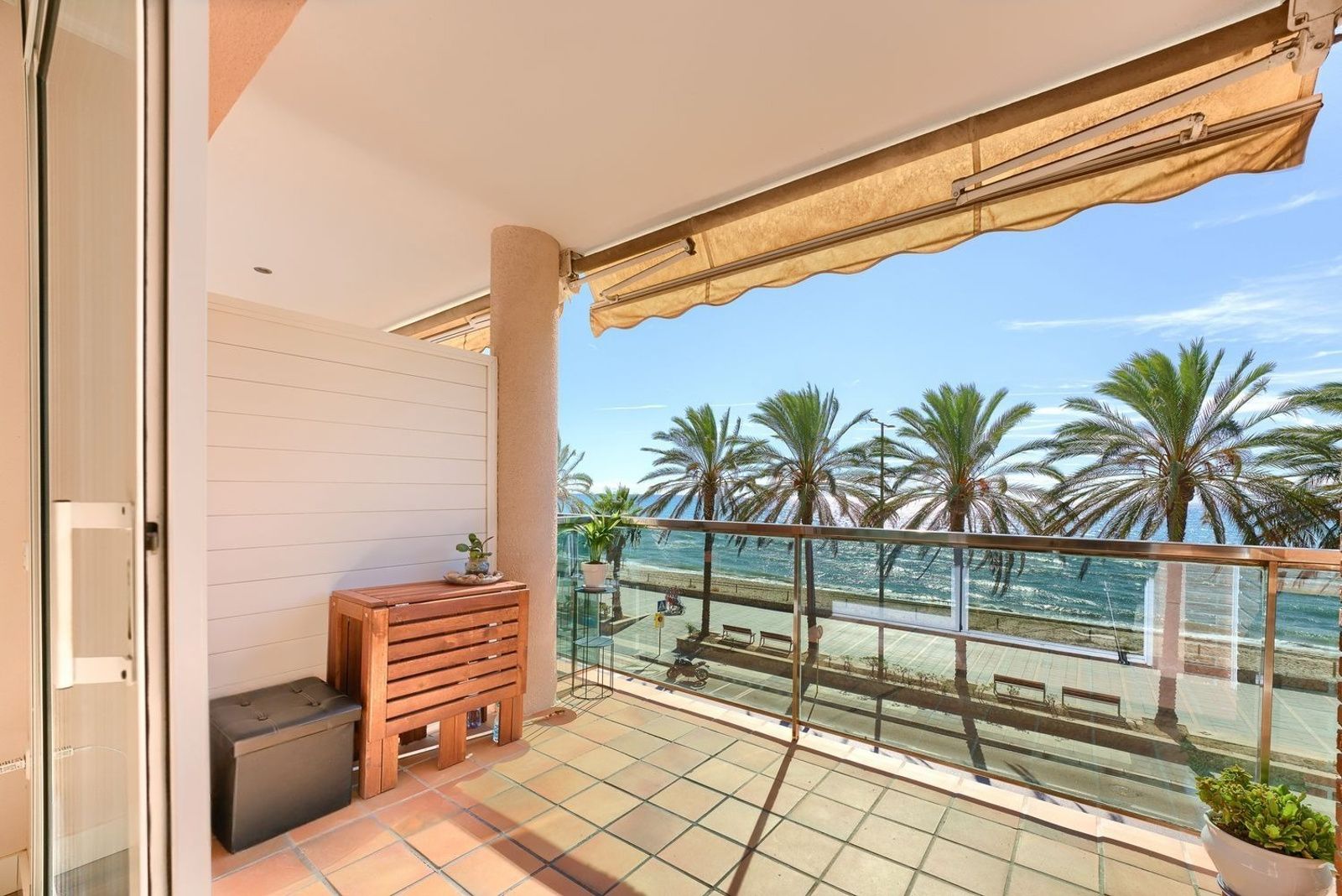 Apartment in Calafell, Tarragona, Spain 3 bedrooms, 123 sq.m. No. 172011
