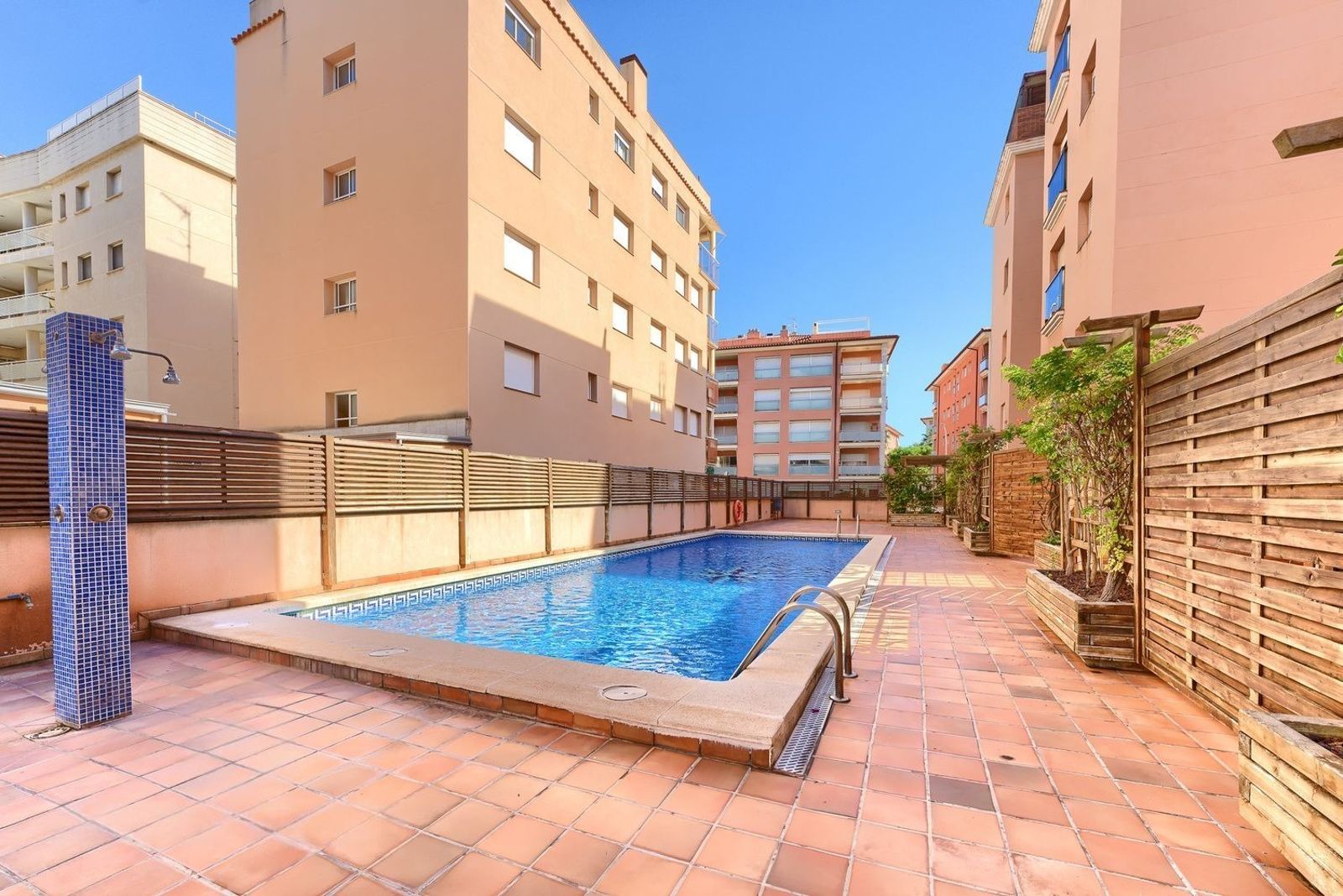 Apartment in Calafell, Tarragona, Spain 3 bedrooms, 123 sq.m. No. 172011