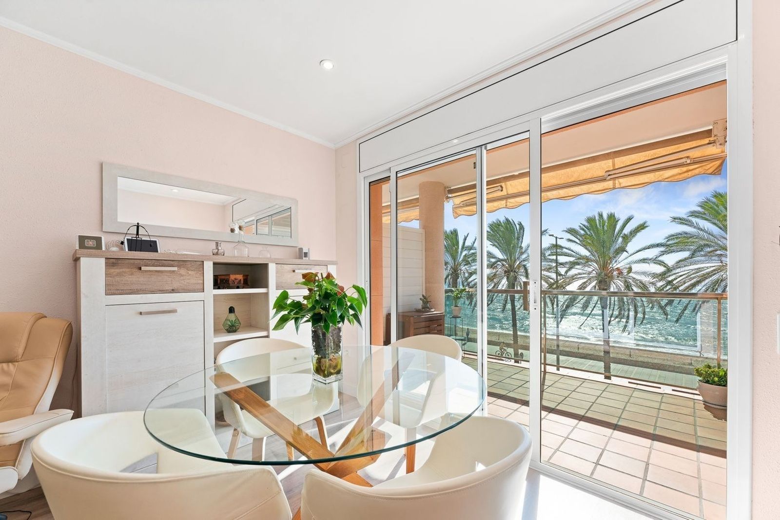 Apartment in Calafell, Tarragona, Spain 3 bedrooms, 123 sq.m. No. 172011