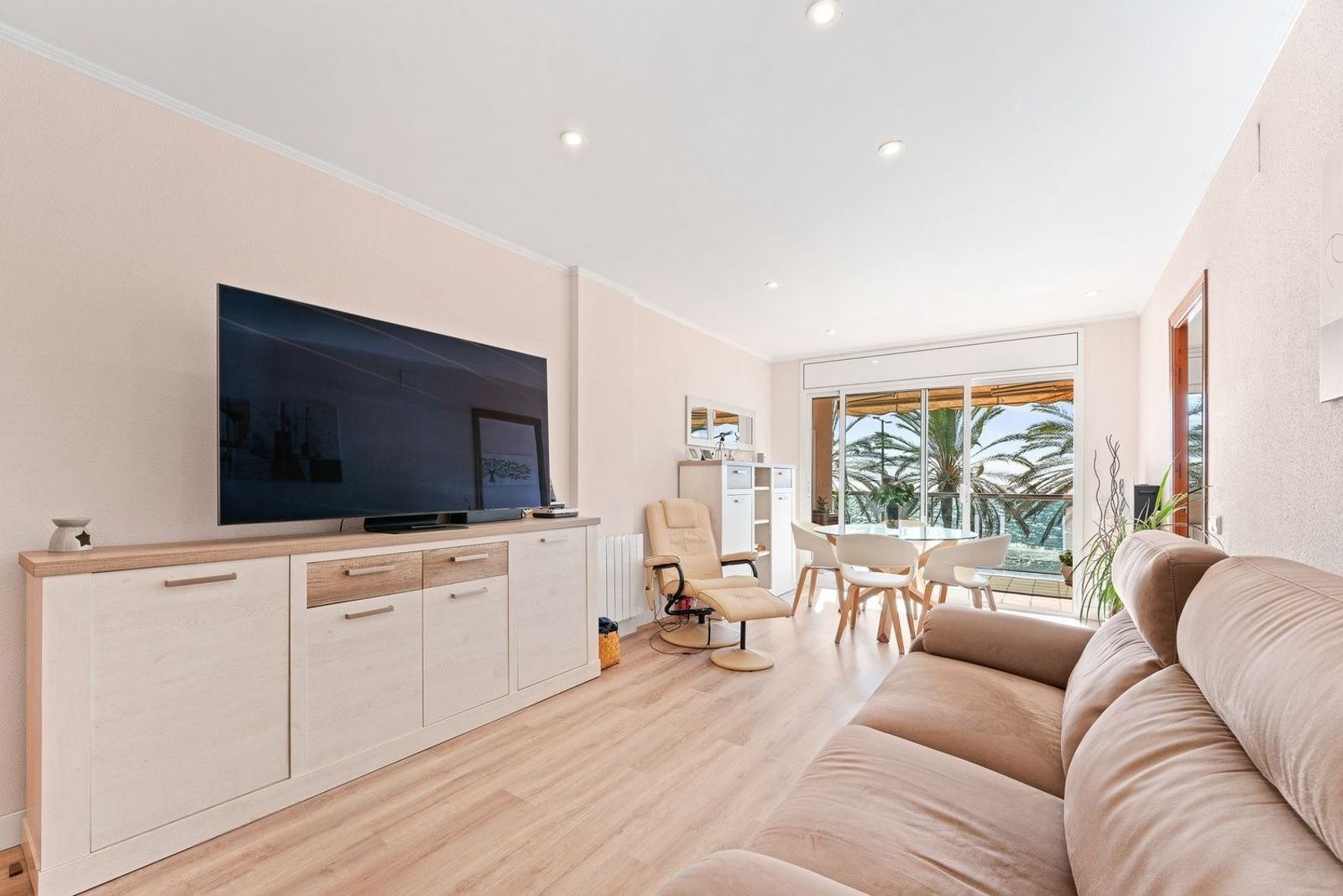 Apartment in Calafell, Tarragona, Spain 3 bedrooms, 123 sq.m. No. 172011