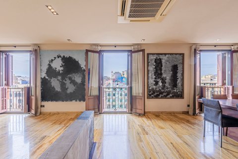 Apartament w Barcelona, Hiszpania 3 sypialnie, 221 mkw. nr 160772