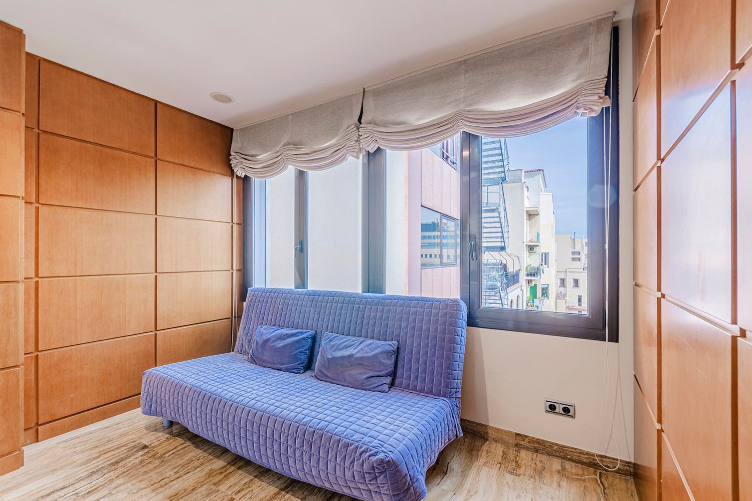 Apartment in Barcelona, Spain 3 bedrooms, 221 sq.m. No. 160772